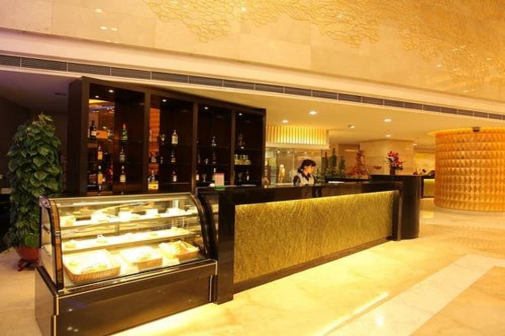 Landmark International Hotel