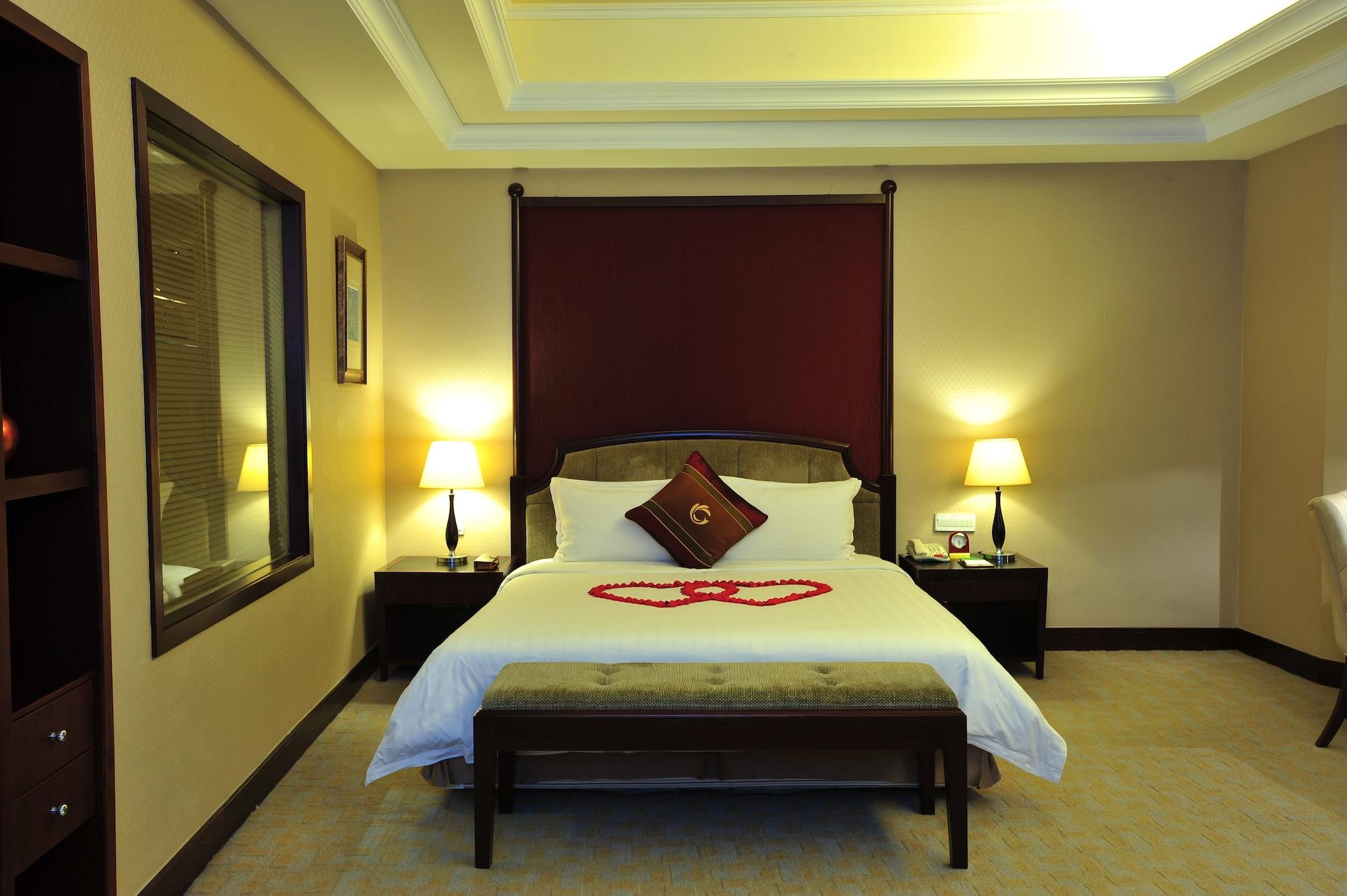 The Royal Marina Plaza Guangzhou