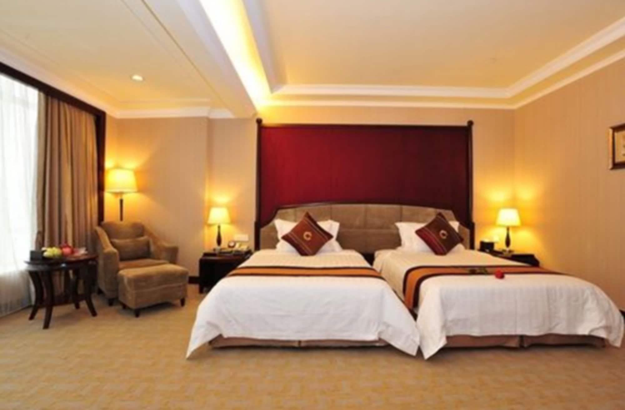 The Royal Marina Plaza 5* Guangzhou