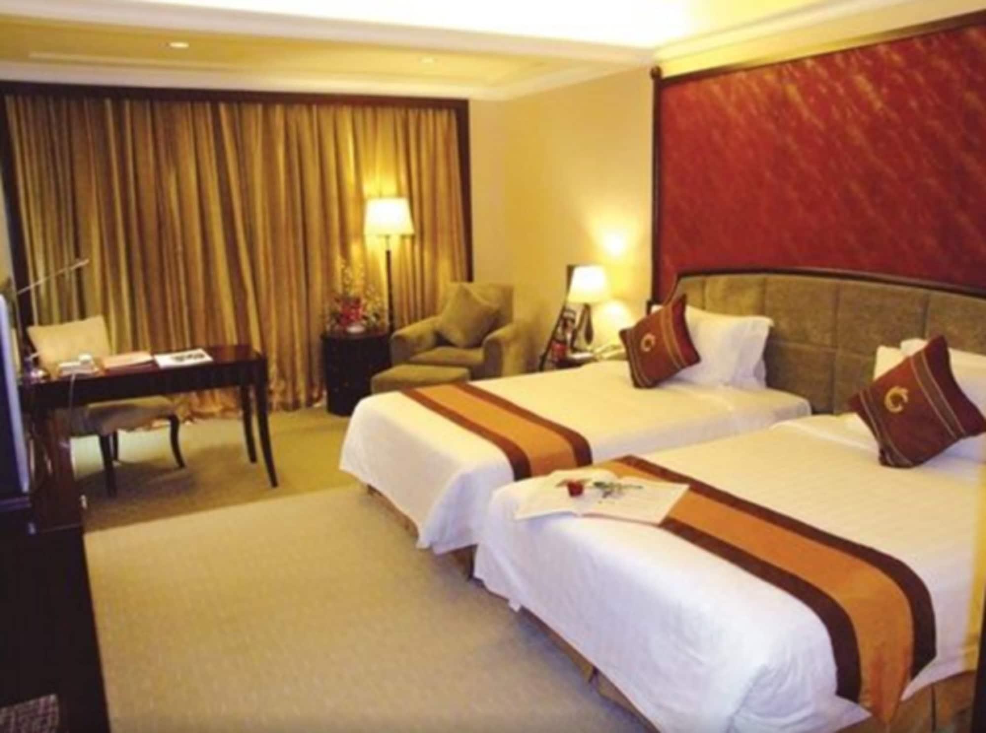 The Royal Marina Plaza 5* Guangzhou