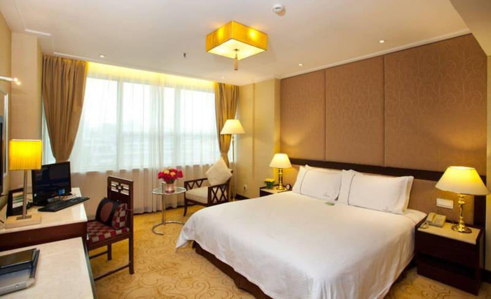 Liuhua 4* Guangzhou
