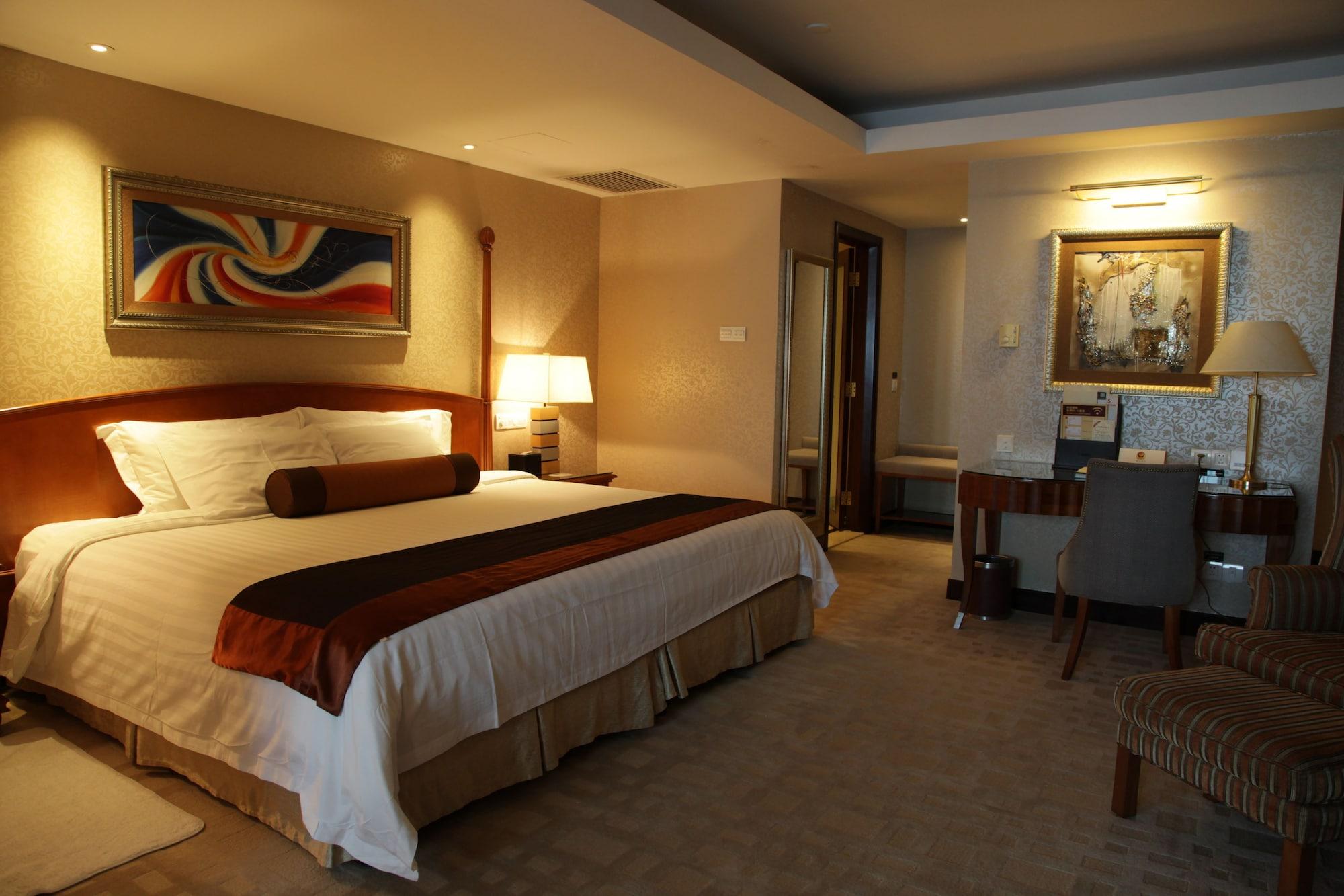 Hotel Grand International 5*