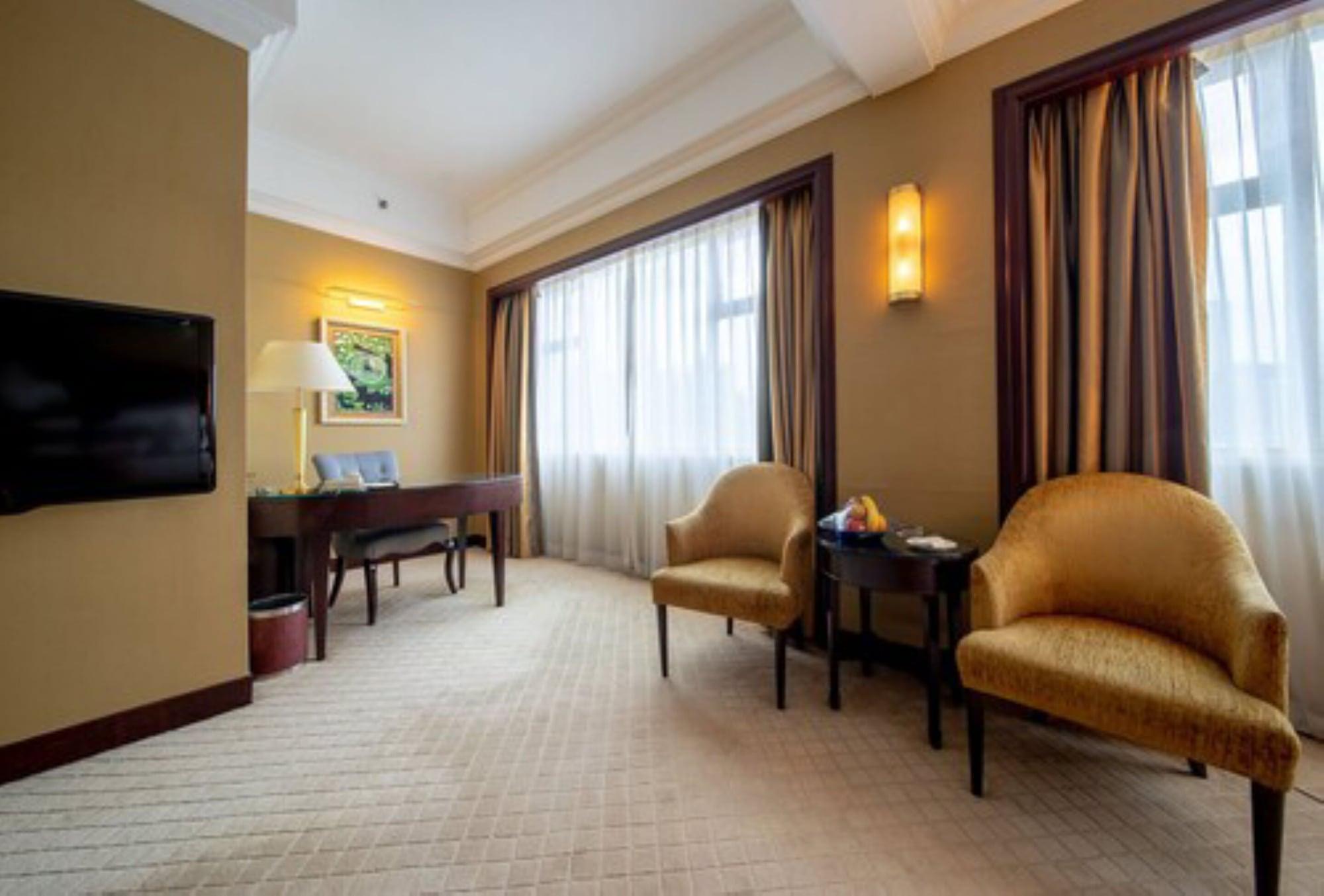 Grand International Hotel 5*