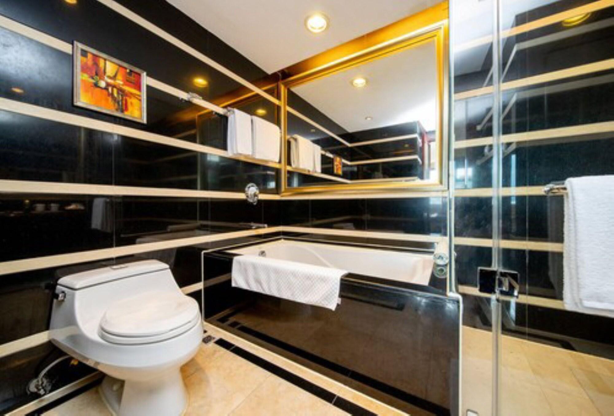 Hotel Grand International 5*