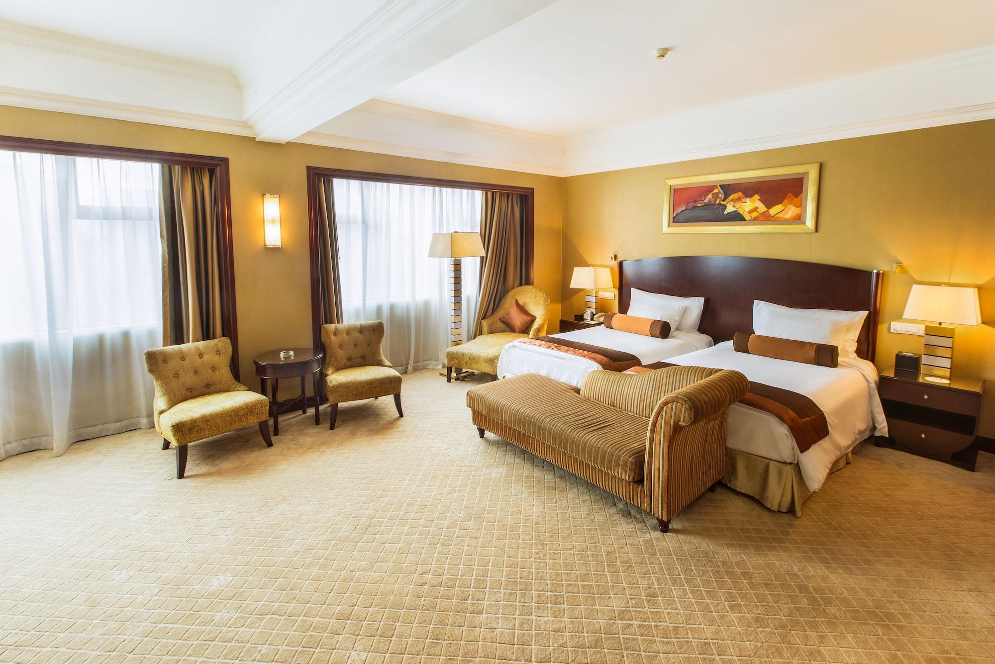 Hotel Grand International 5*