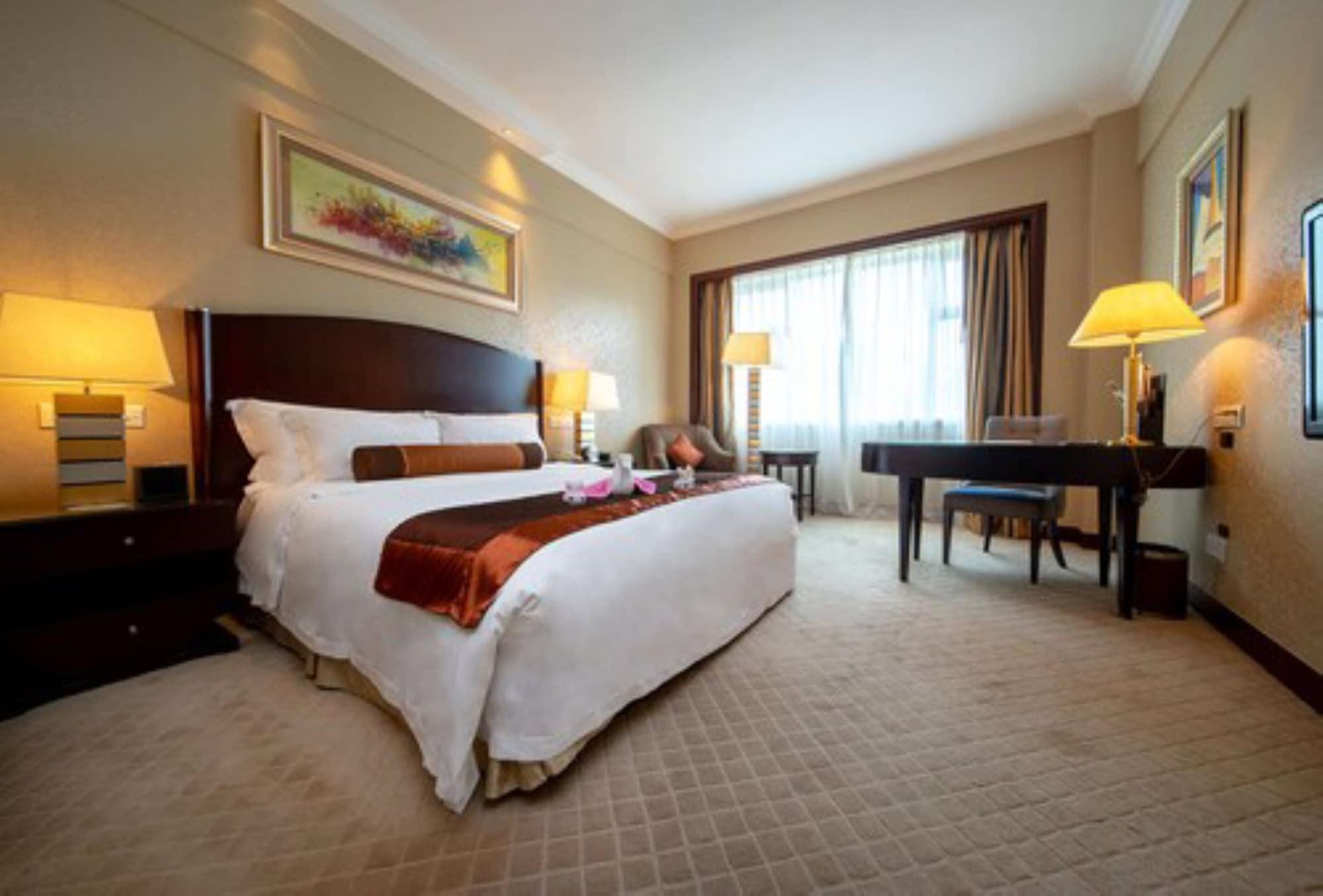 Grand International Hotel 5*