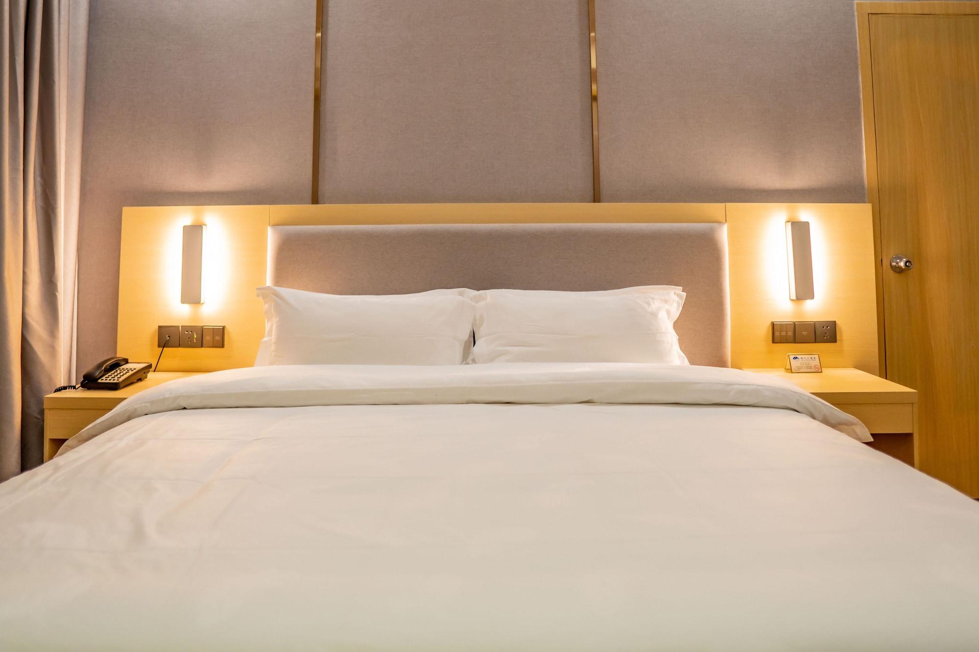 Hotel Galaxy