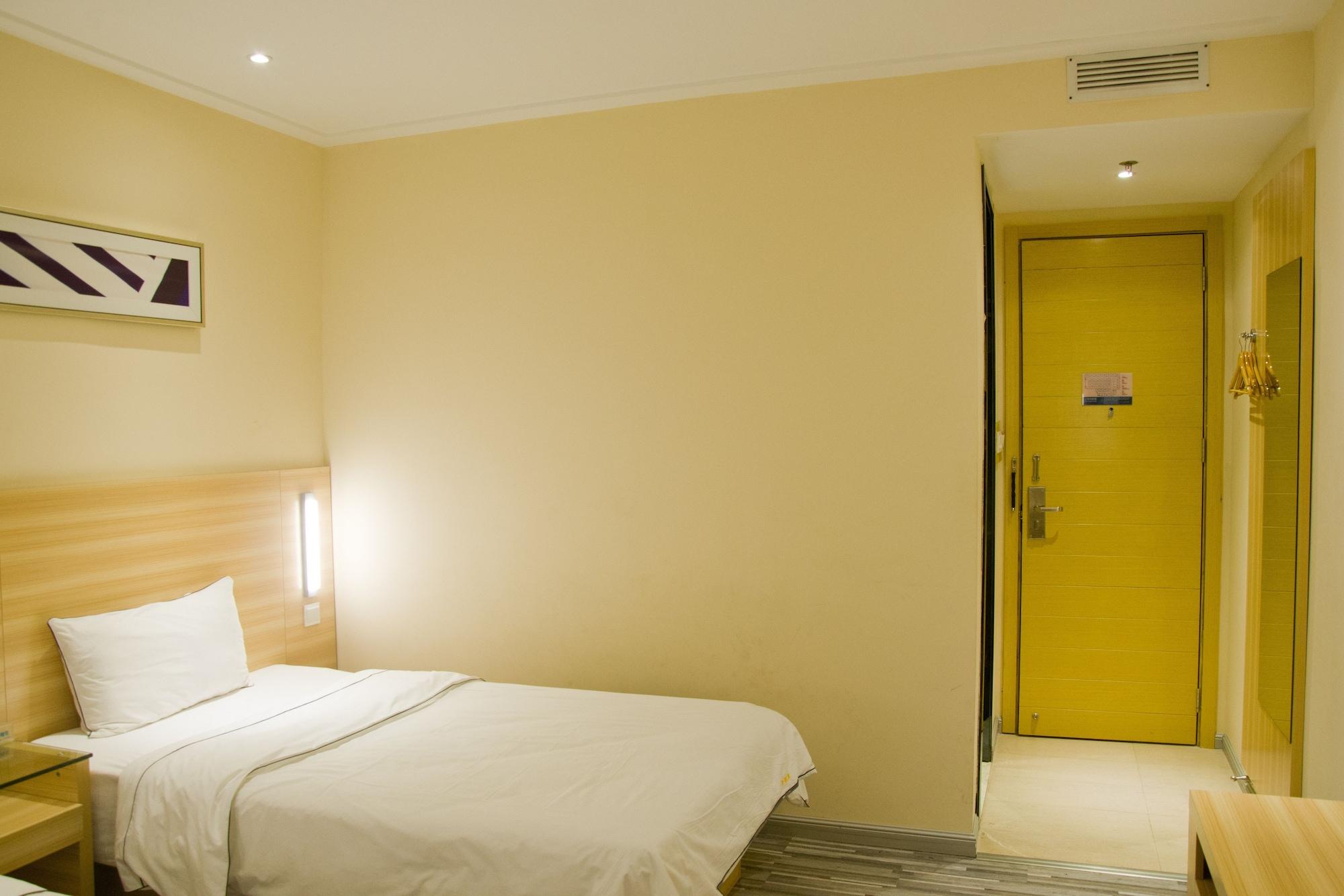 Convenient Inn（guangzhou Shangxiajiu Pedestrian Street Branch ） Hotel