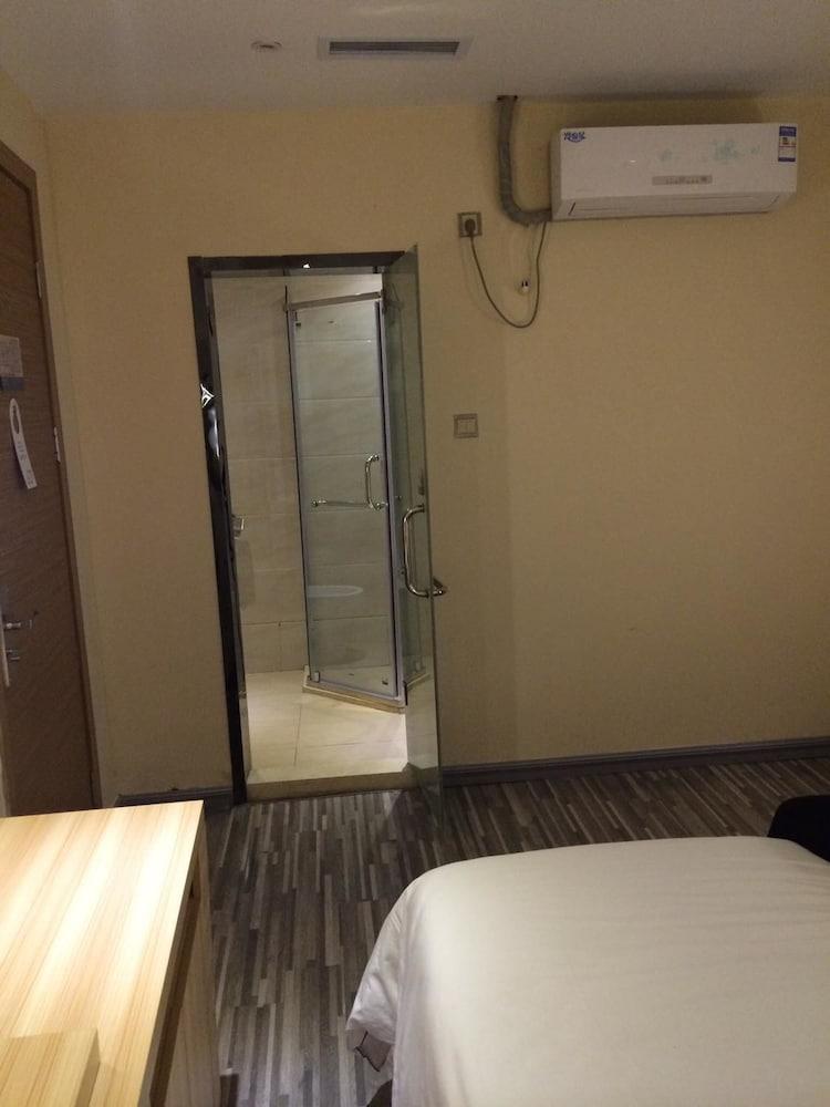 Hotel Convenient Inn（guangzhou Shangxiajiu Pedestrian Street Branch ） Guangzhou