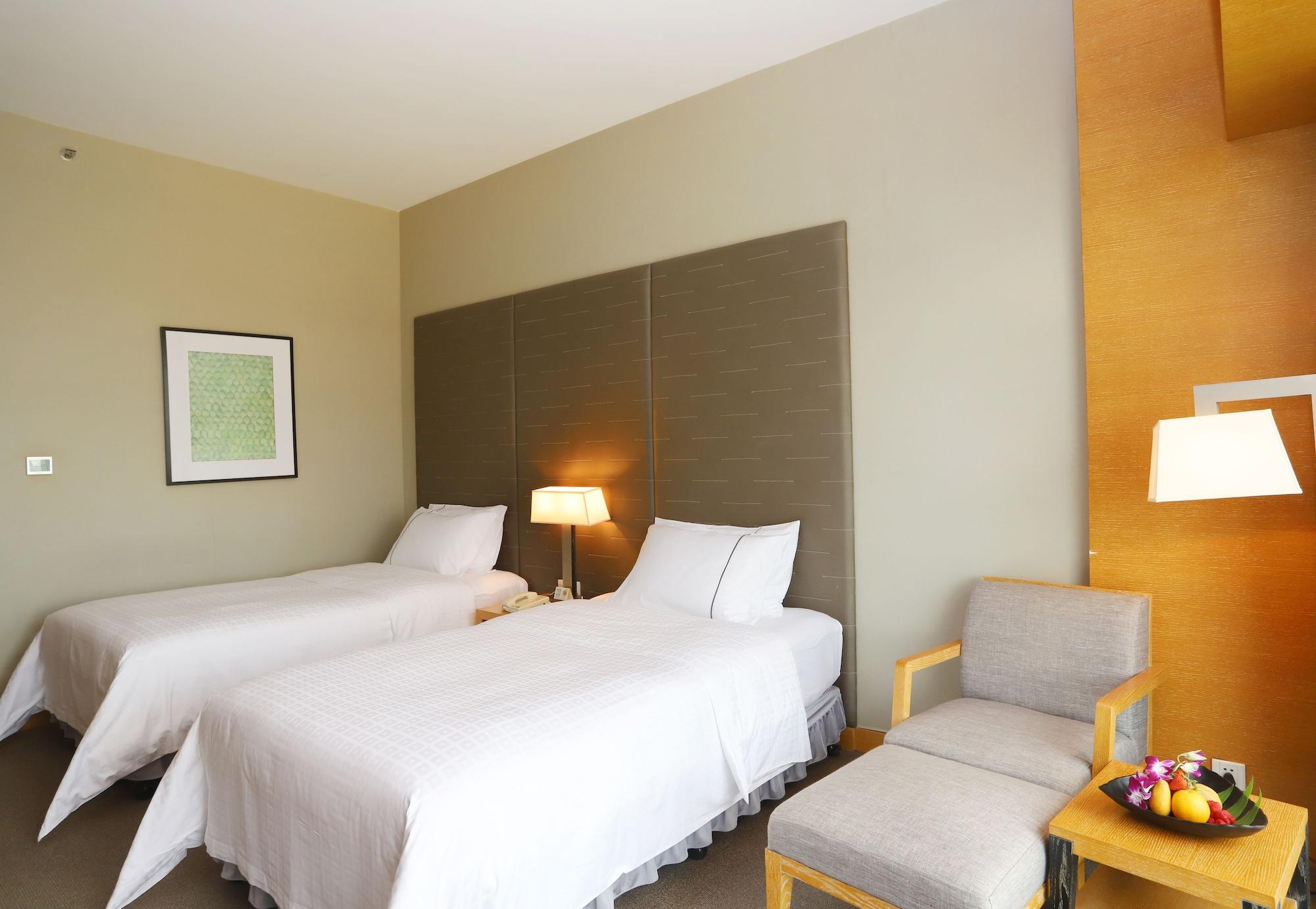 Jianguo Hotel