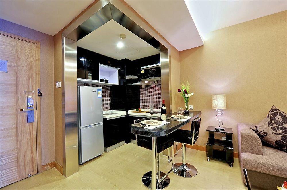 Bauhinia 3*