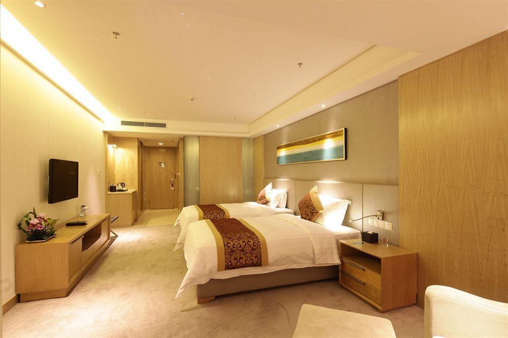 Pearl River International - Canmetro Line 11 Yijing Lu Station 4* Guangzhou