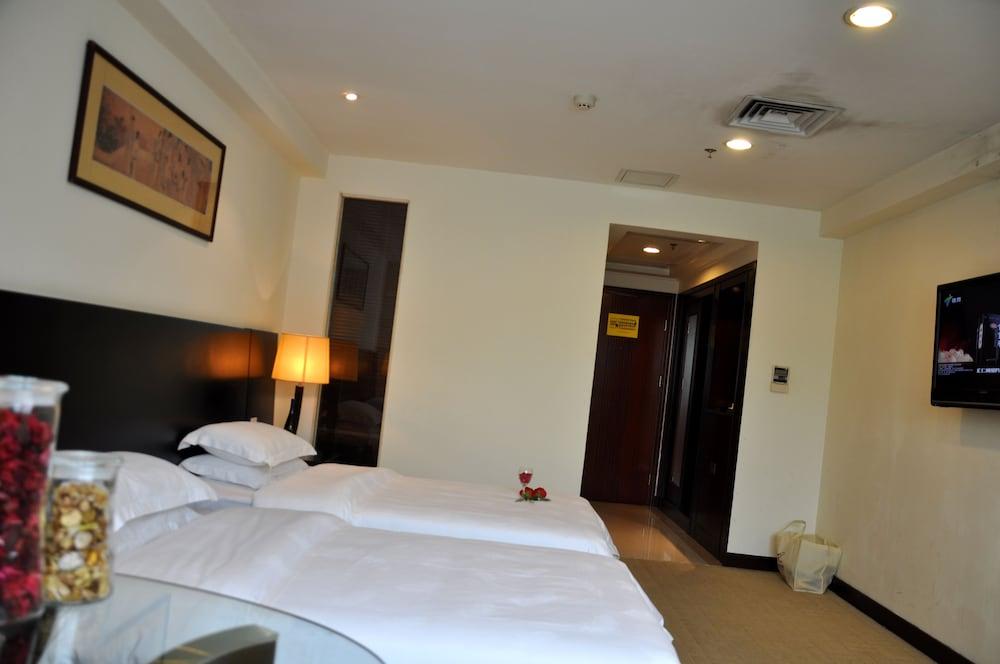 King Garden 3*