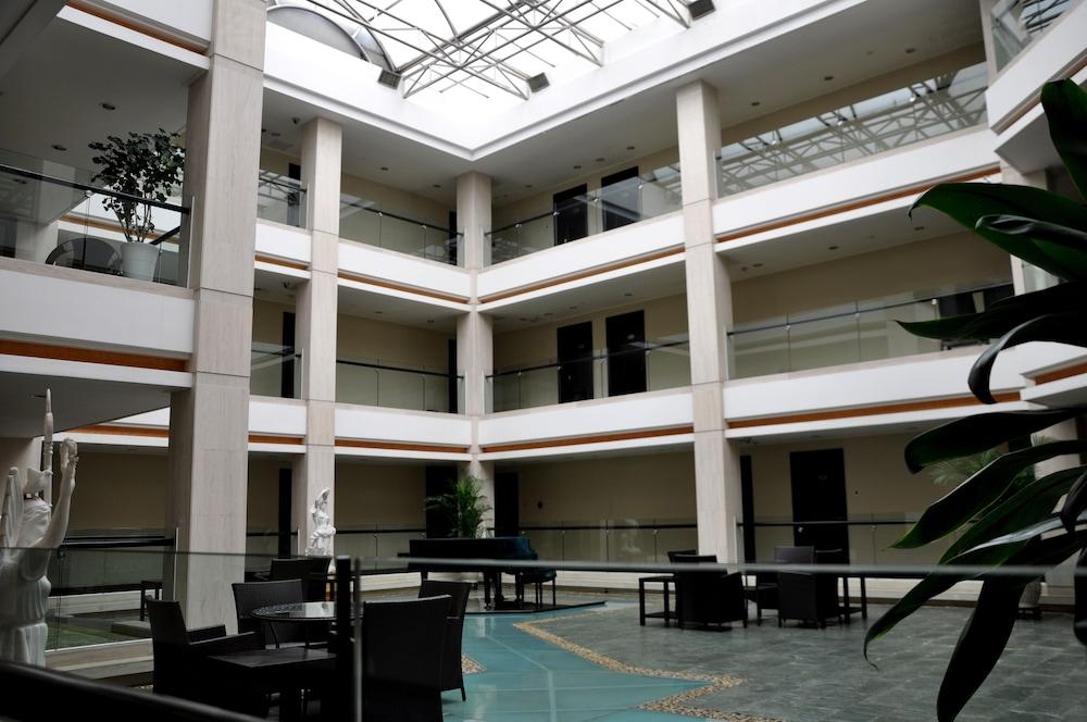 King Garden Hotel 3*