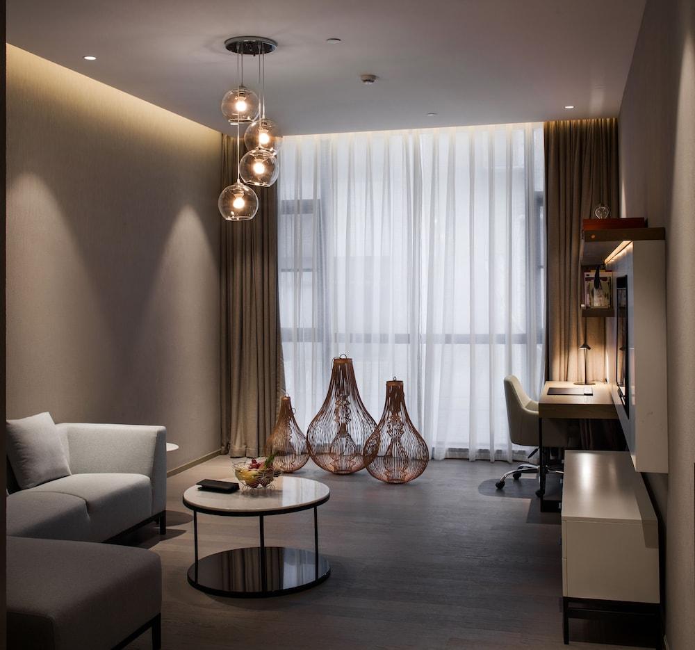 Swisstouches Residences