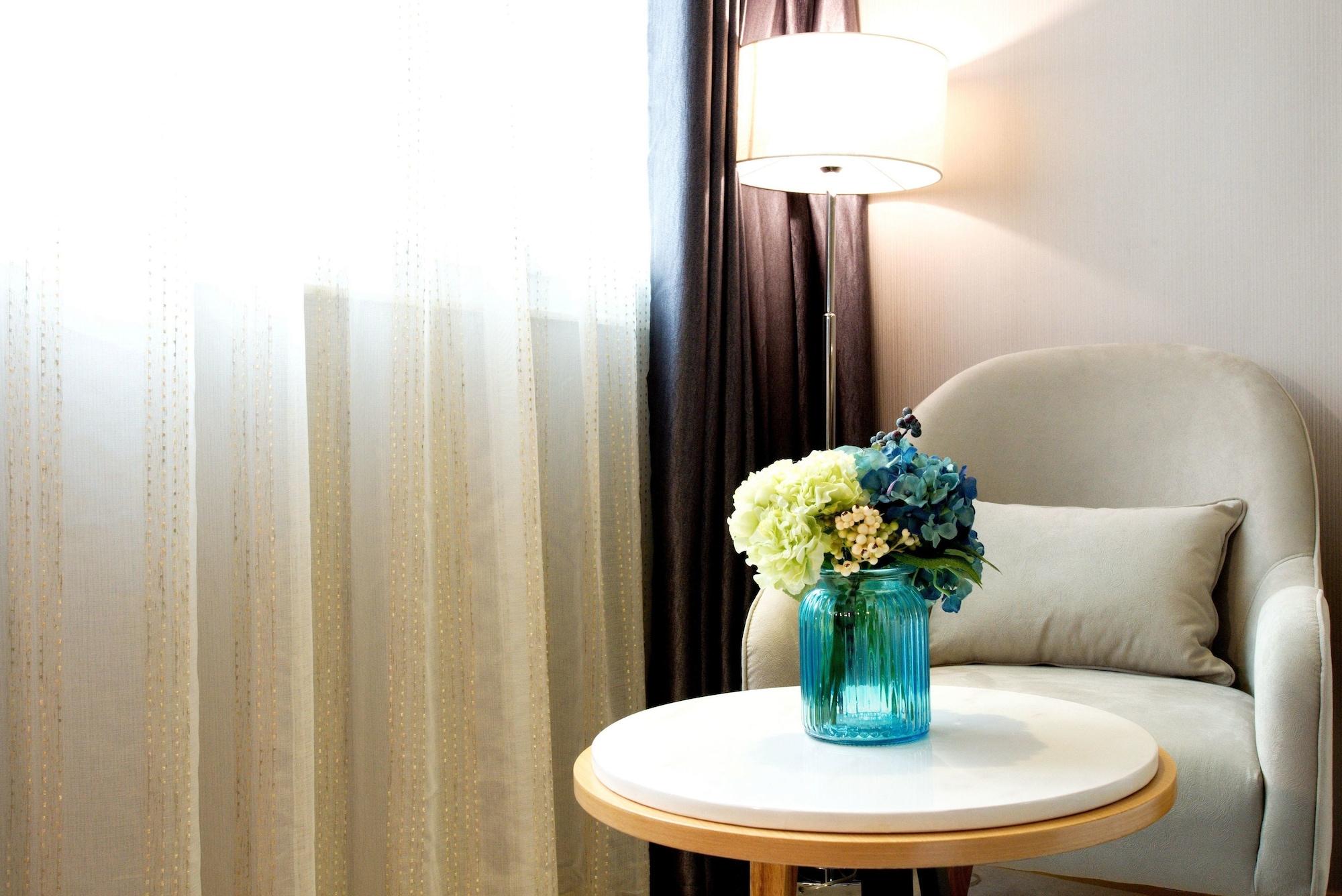 Hotel Seaman