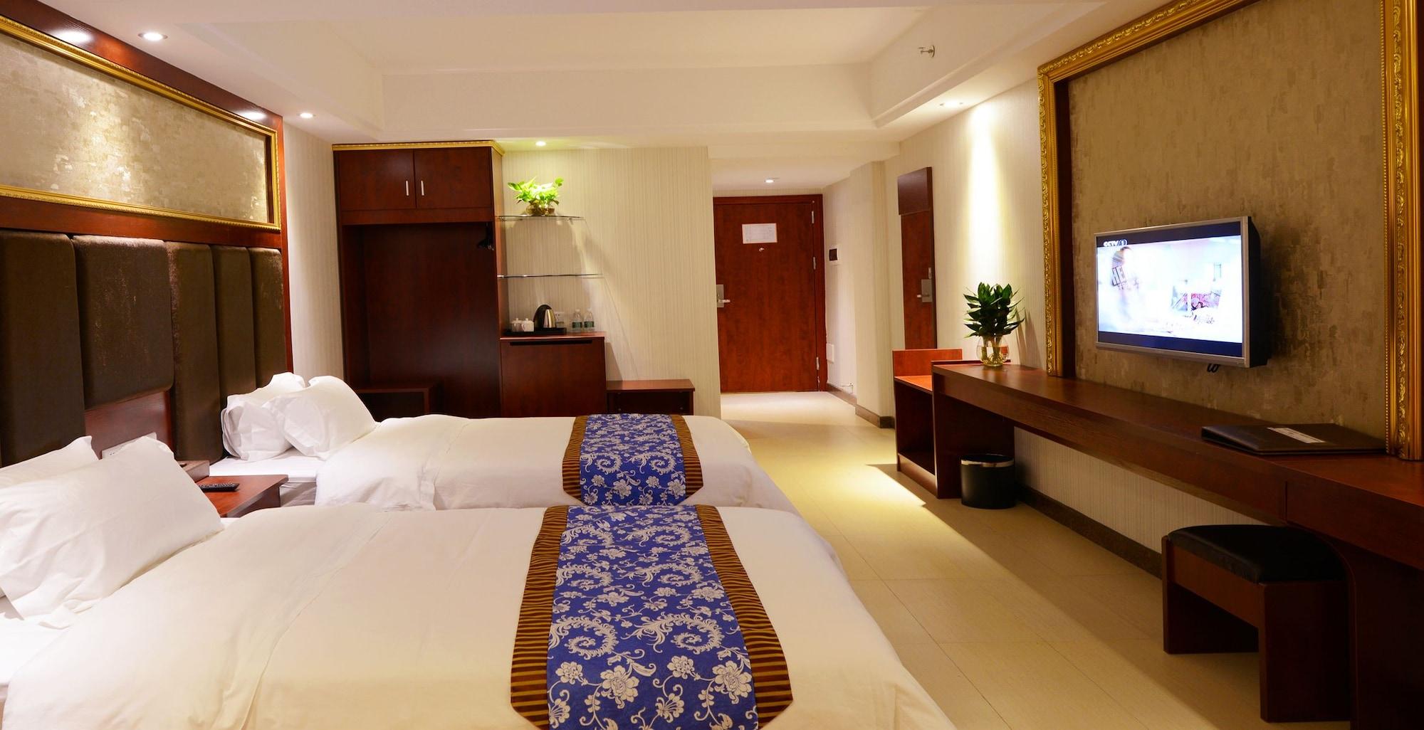 Junye International 4*