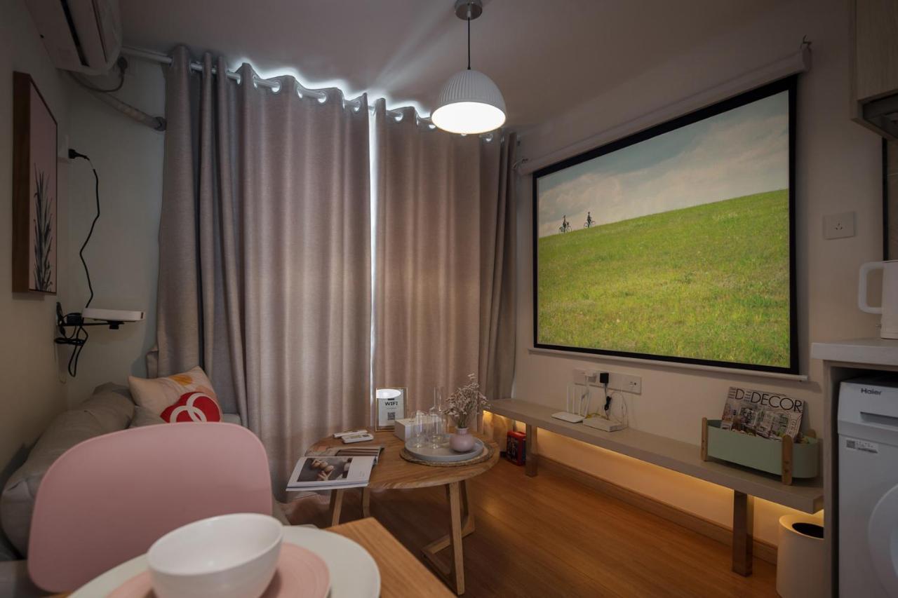 Apartment Vanke South Railway Station Vanke Expo Expo Expo Olympic Park Yueshidai Square Changlong Happy World Guangzhou