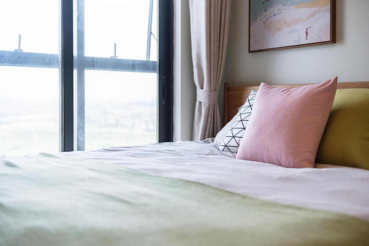 Apartment Vanke South Railway Station Vanke Expo Expo Expo Olympic Park Yueshidai Square Changlong Happy World Guangzhou