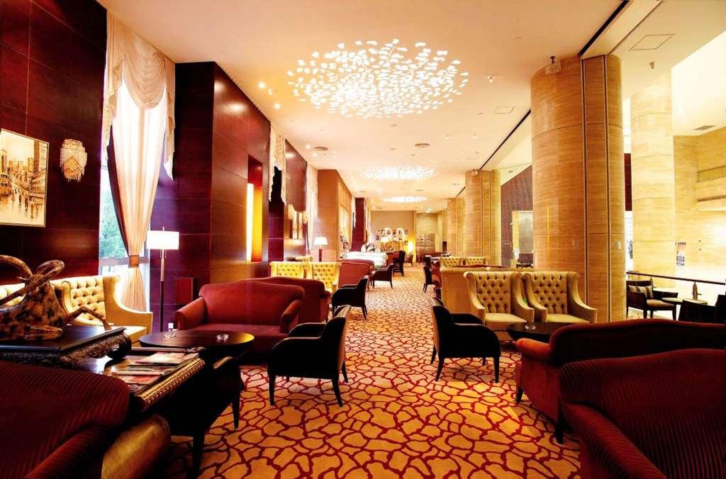 Baiyun International Convention Center 5*