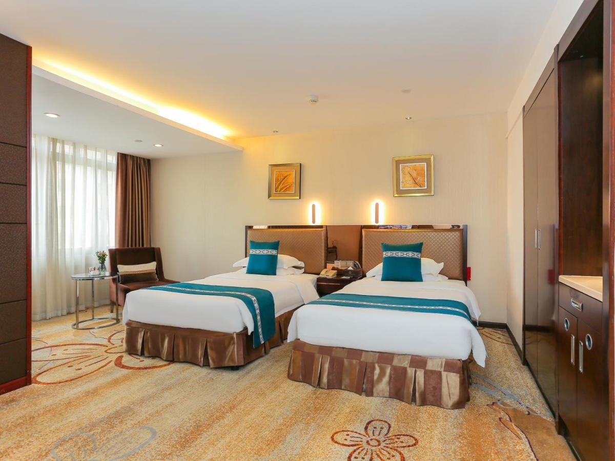 Easun Guotai Hotel 4*