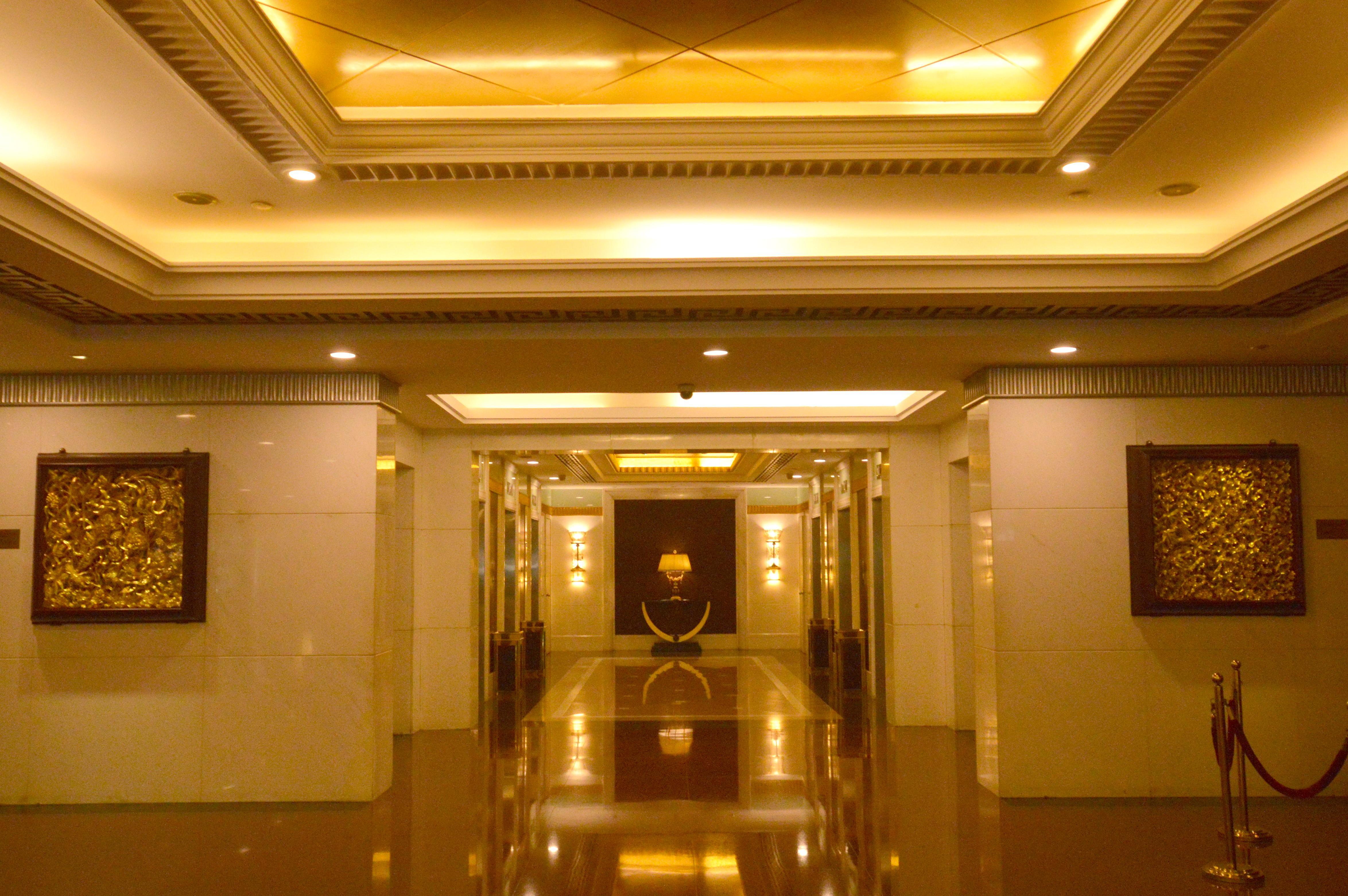 Hotel Guangdong Hotel-free Shuttle & Registration Counter Service During Fair