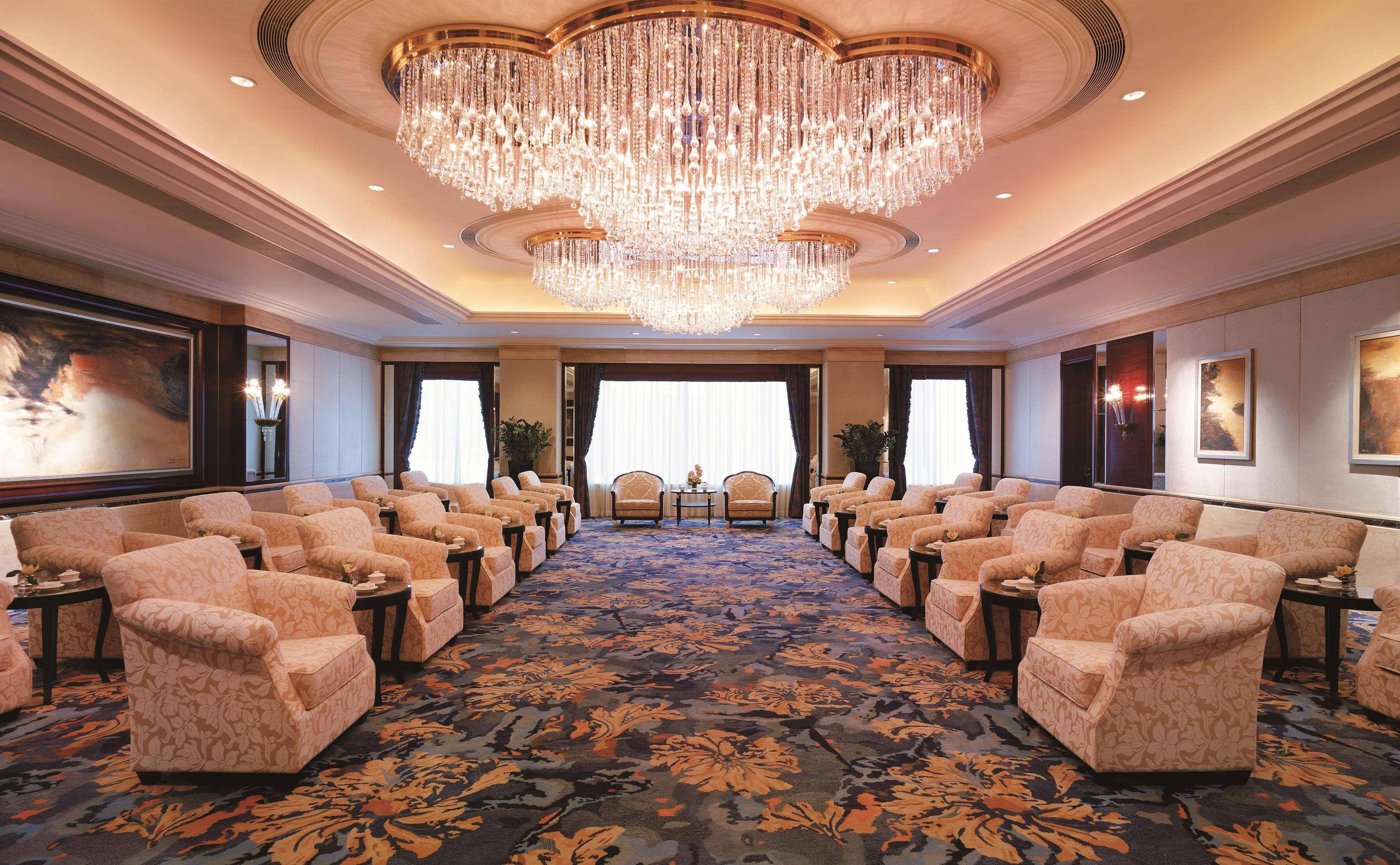 Hotel Shangri-la Guangzhou-3 Minutes By Walking To Fair Complex