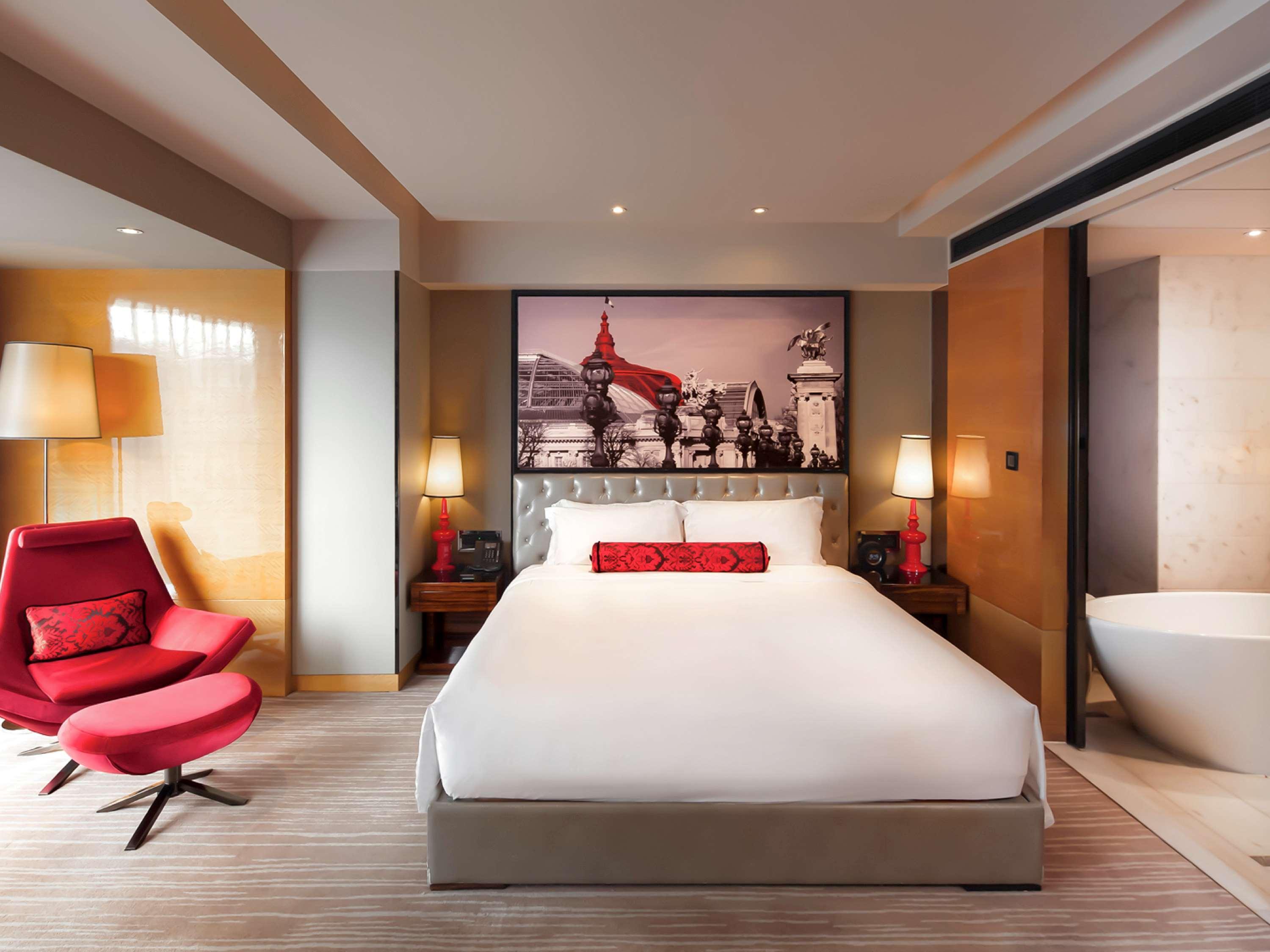 Sofitel Sunrich - Free Shuttle Bus To Fair Complex & Overseas Buyer Registration Services During Fair Period Hotel 5*