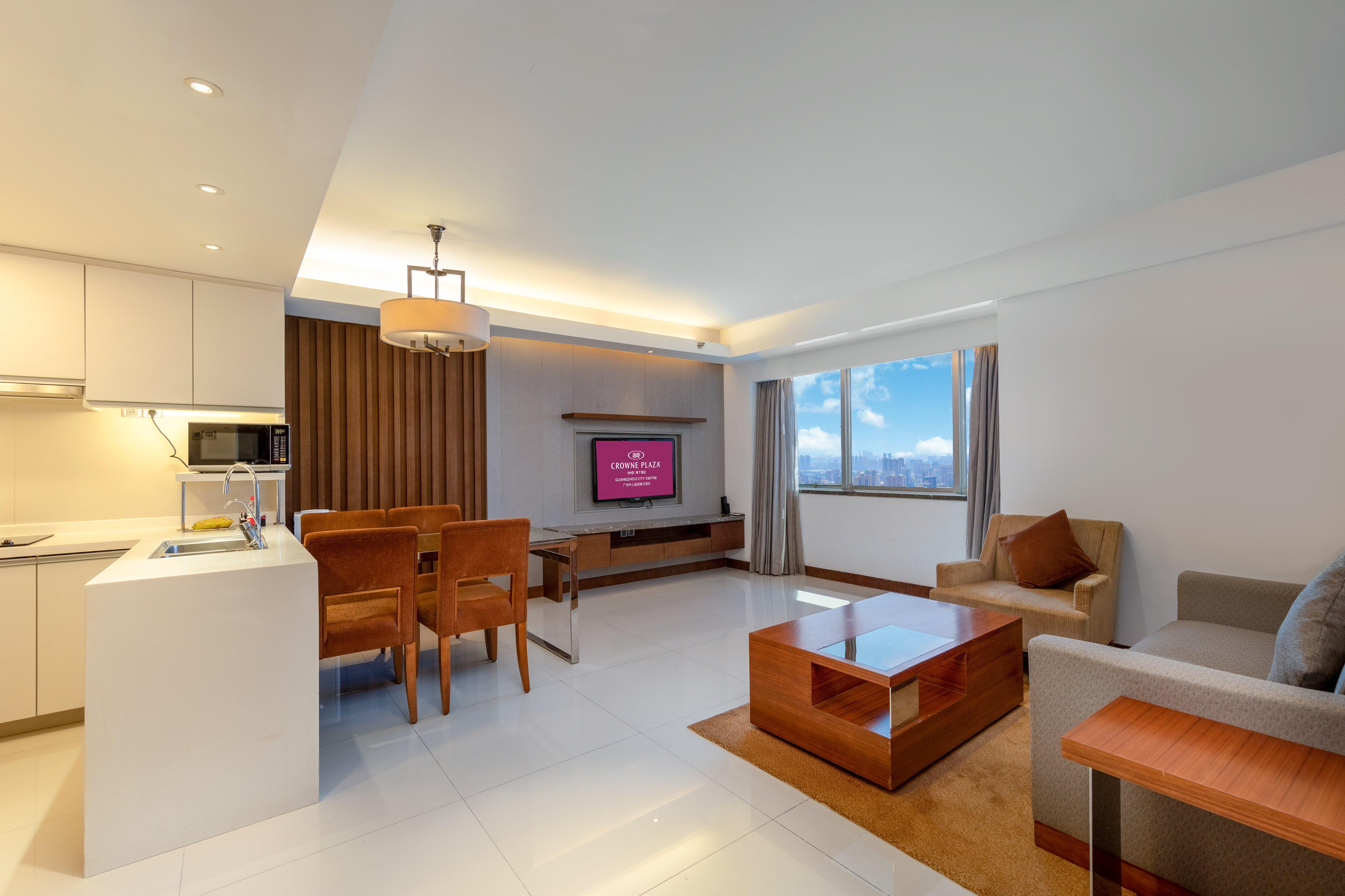 Crowne Plaza Centre By Ihg - Free Shuttle Between And Exhibition Center During Fair & Exhibitor Registration Counter