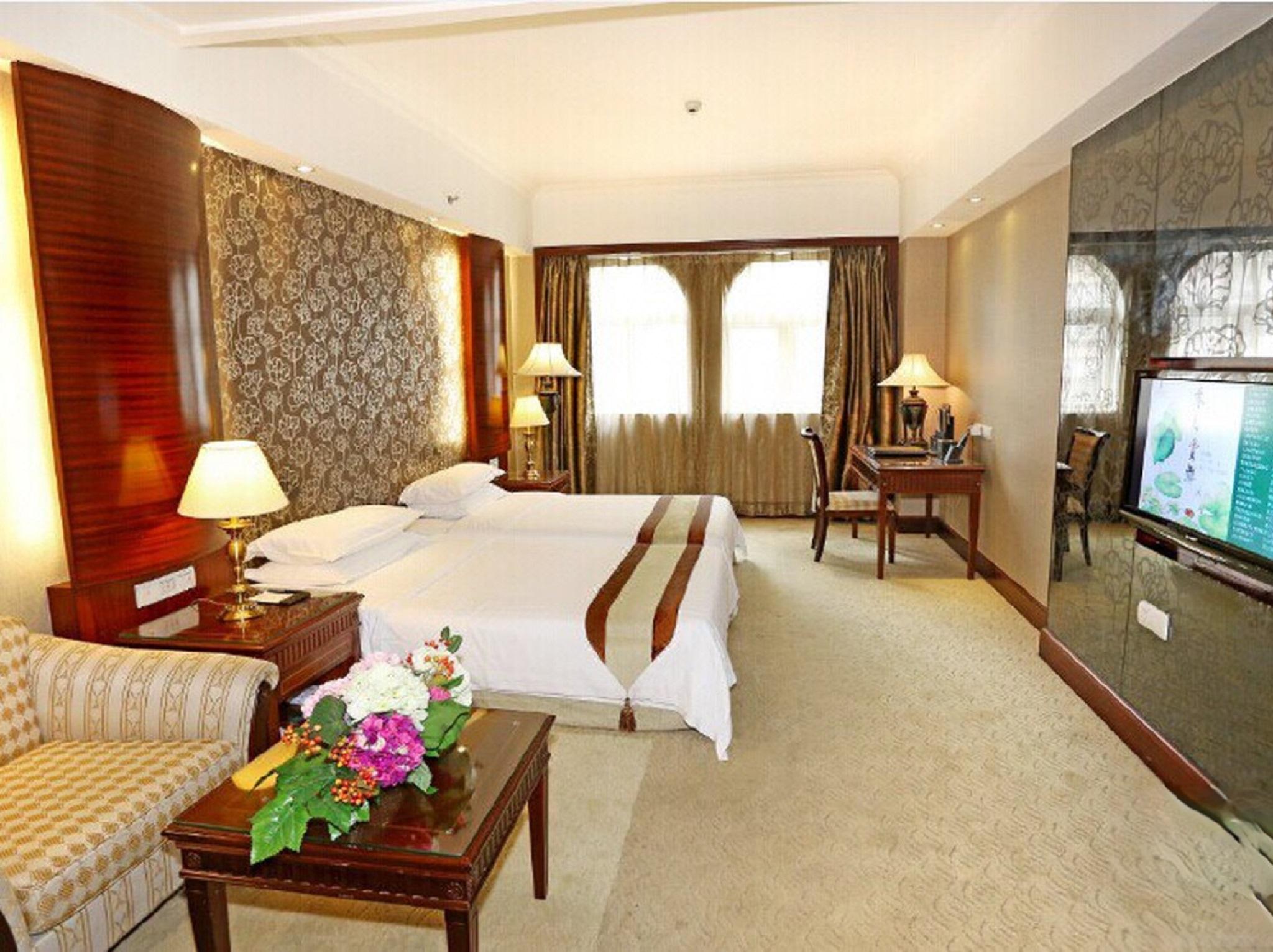 Grand Palace - Grand Management Group - Free Shuttle Bus To Fair During Fair Period Canton