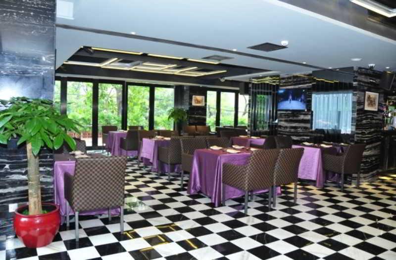La Perle International - Free Shuttle Between And Exhibition Center During Fair & Exhibitor Registration Counter Hotel 5*