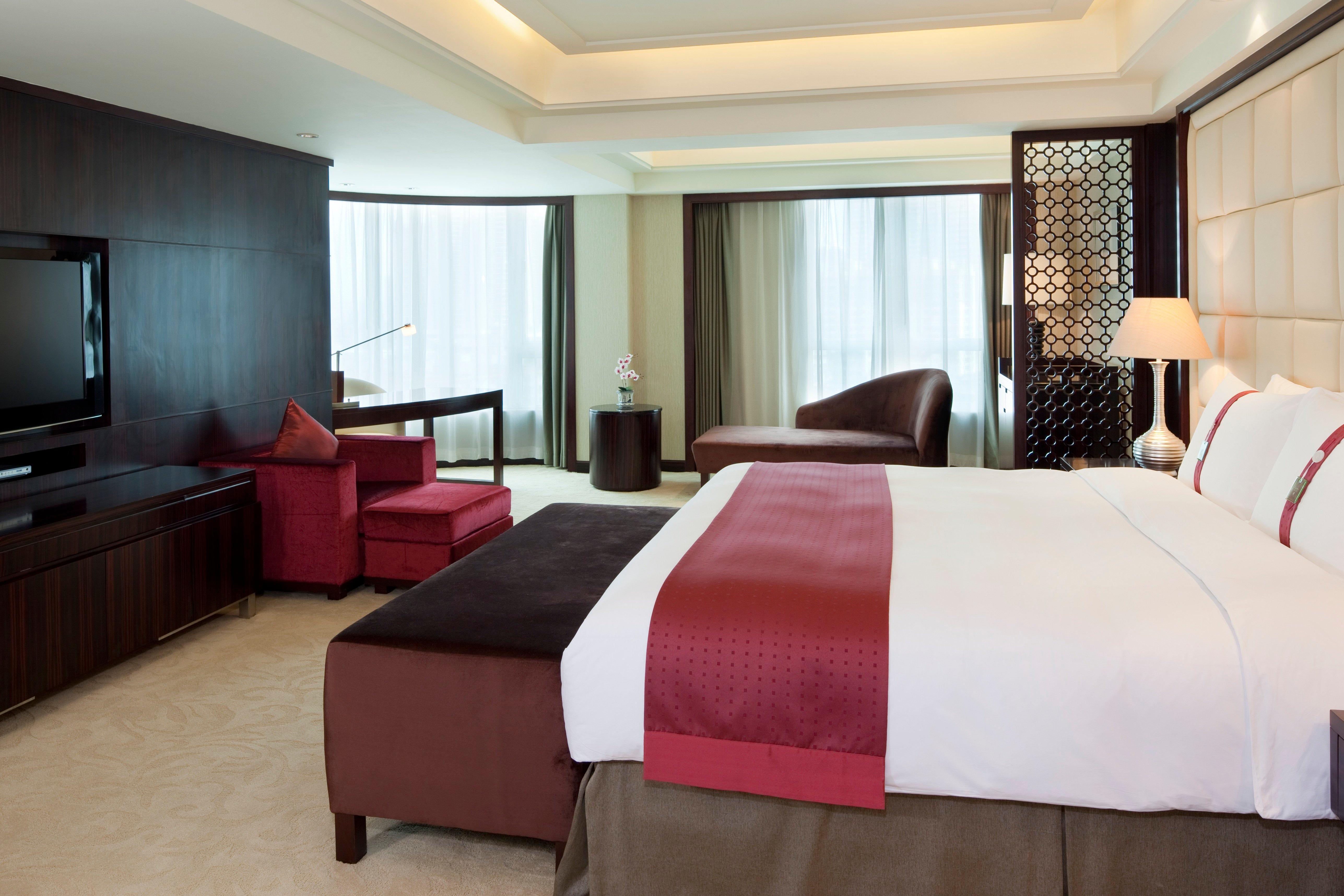Voco Shifu By Ihg - Free Shuttle Bus & Buyer Registration Counter During Fair