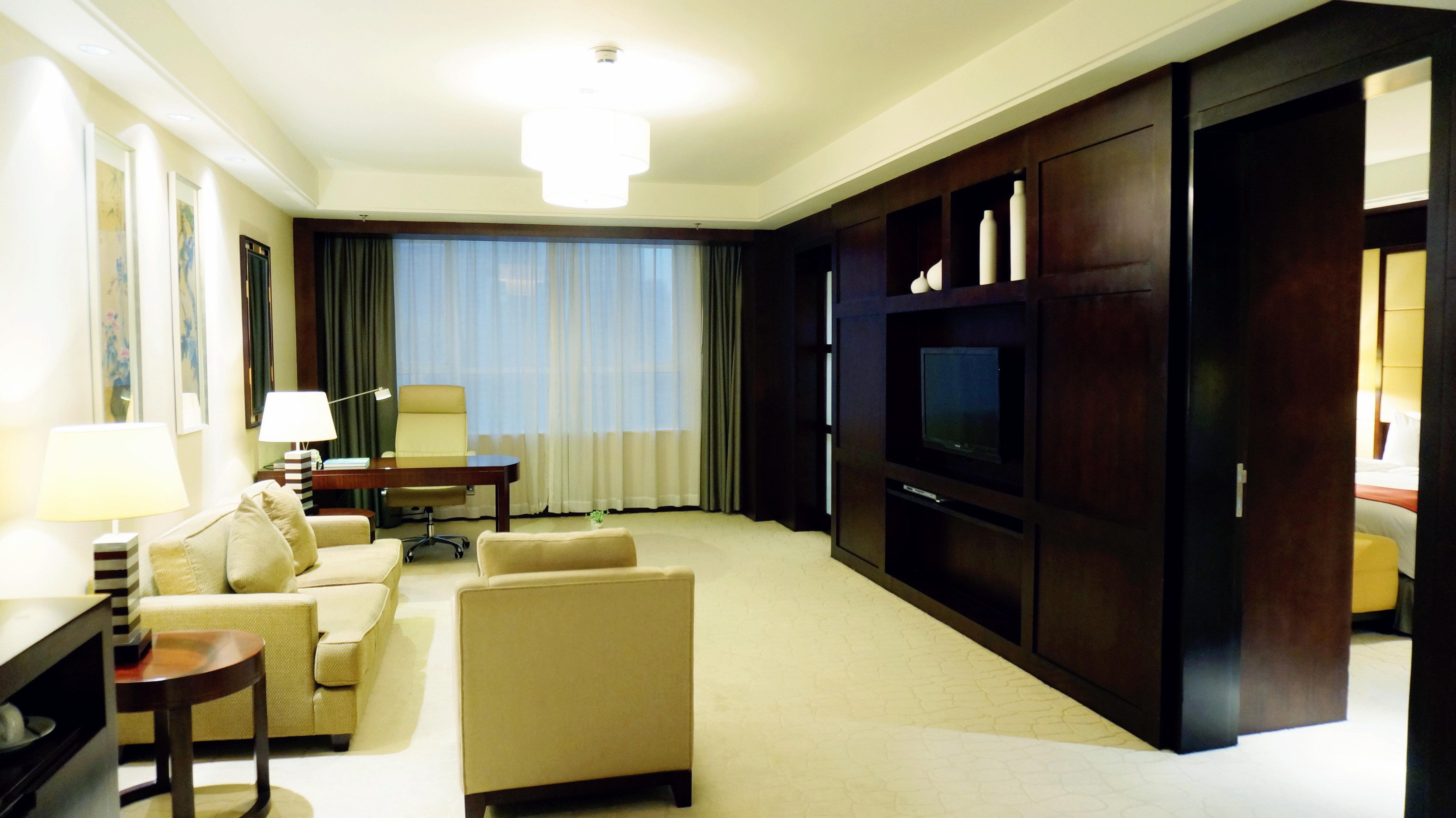 Voco Shifu By Ihg - Free Shuttle Bus & Buyer Registration Counter During Fair Hotel