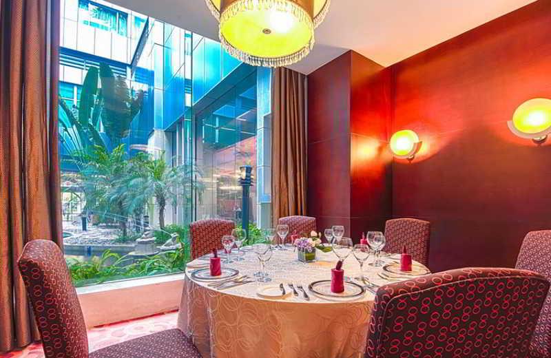 Pullman Baiyun Airport - Free Shuttle Bus & Official Registration Agency During Fair Hotel