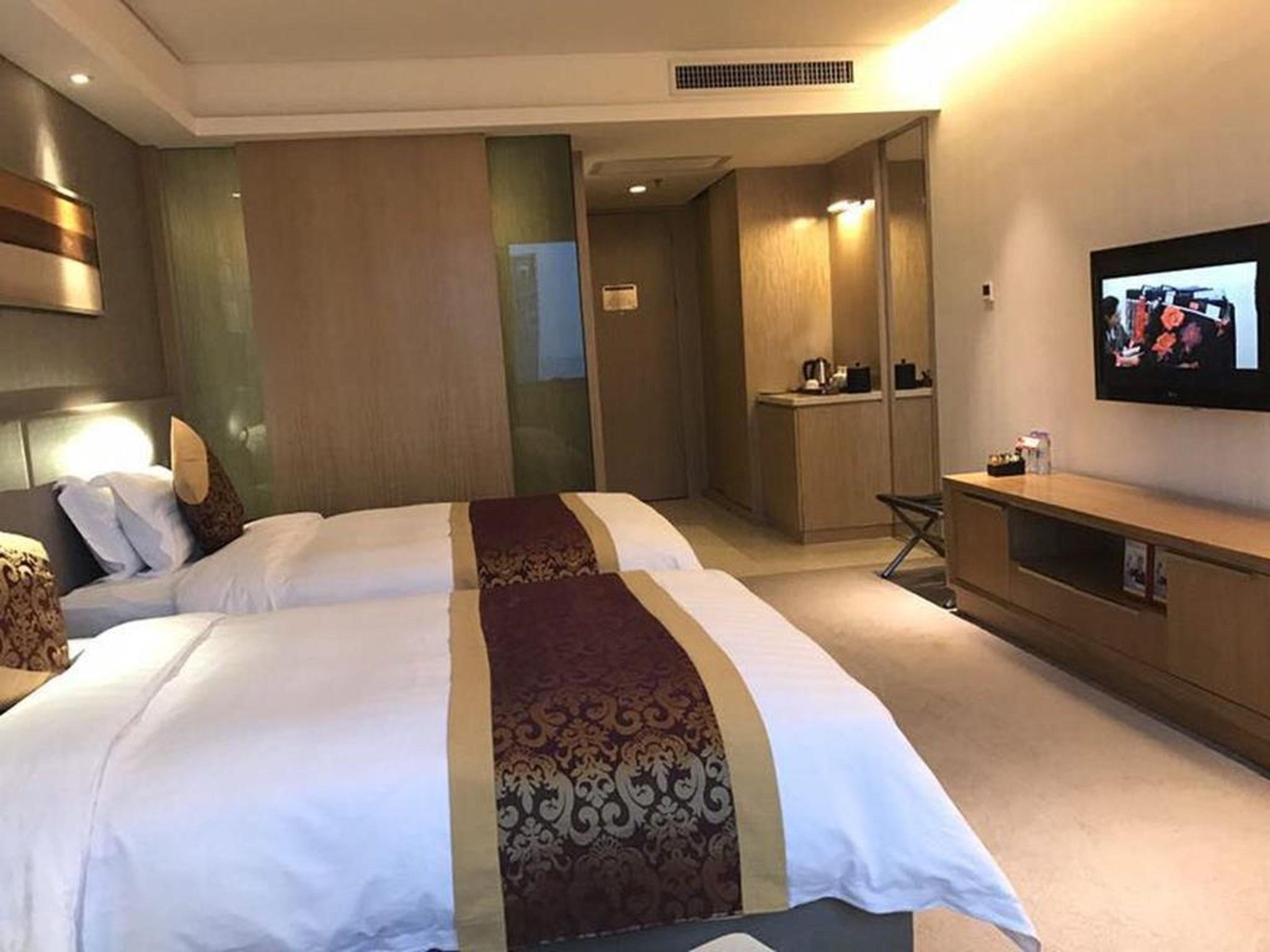Pearl River International - Canmetro Line 11 Yijing Lu Station Hotel Guangzhou