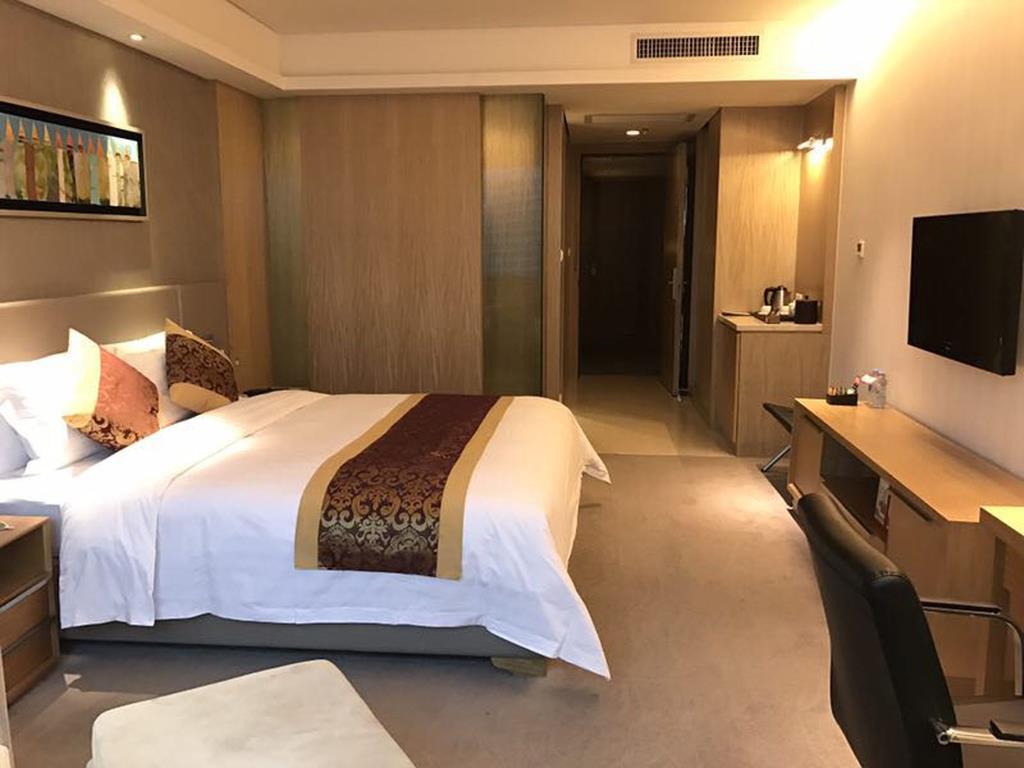 Pearl River International - Canmetro Line 11 Yijing Lu Station Hotel Guangzhou