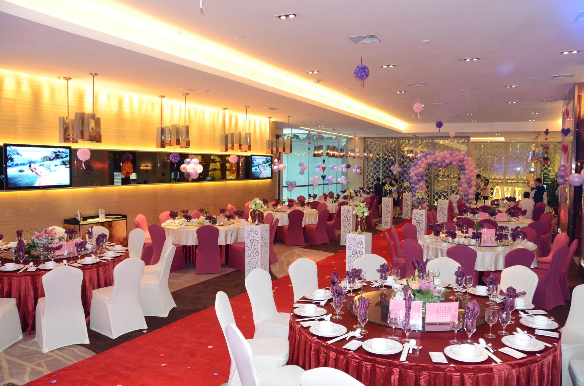 Hotel Pearl River International - Canmetro Line 11 Yijing Lu Station 4*