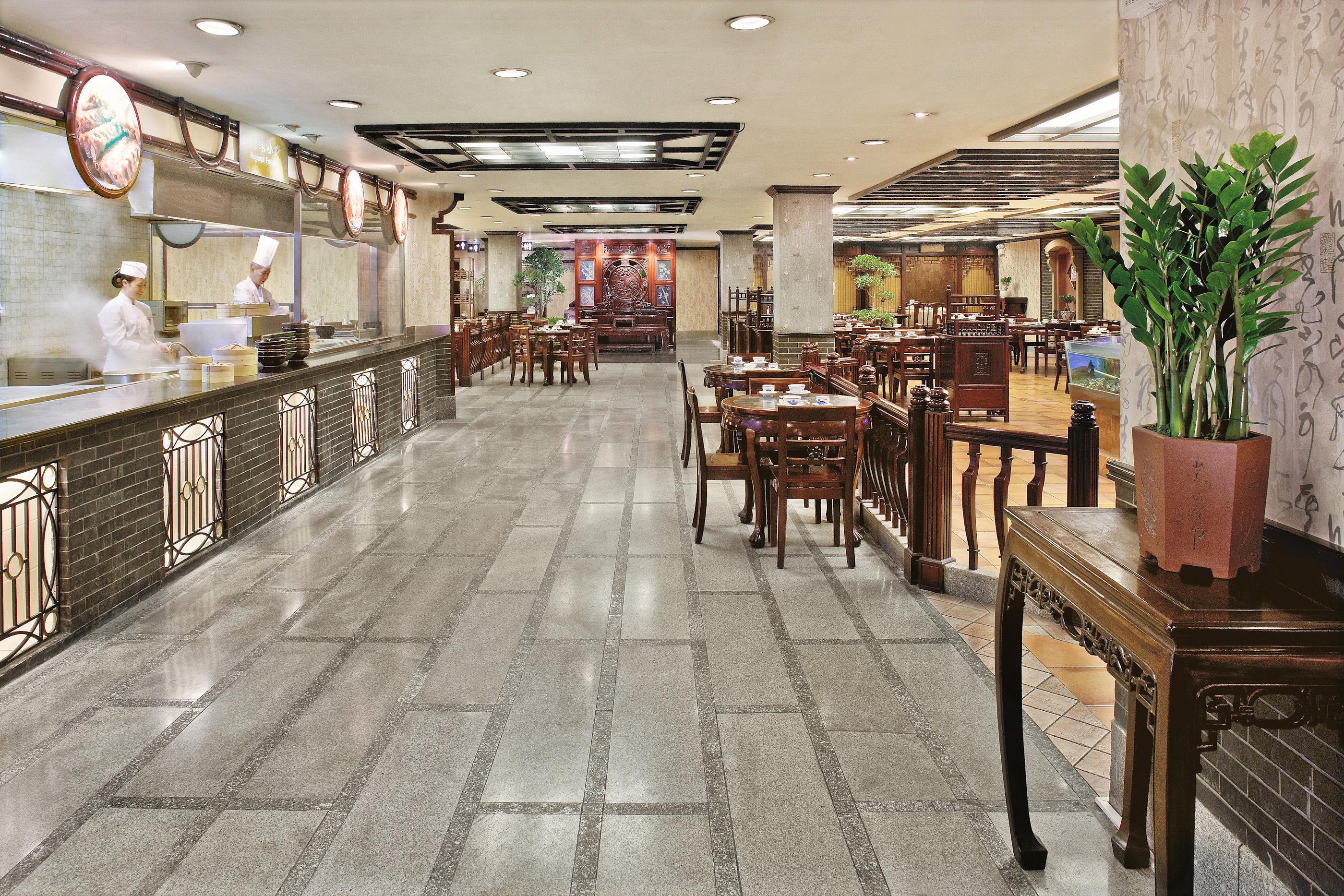 China - Subway Direct To Pazhou Exhibition Center, Free Shuttle During Fair & Exhibitor Registration Counter Guangzhou