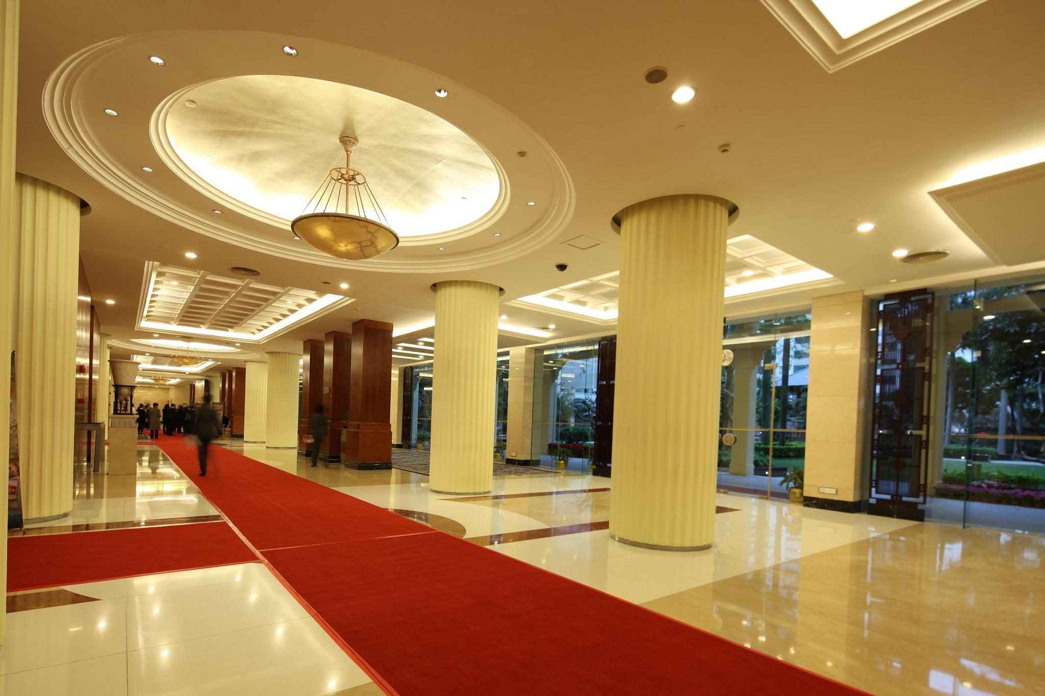 Hotel Dong Fang - Free Shuttle Bus To Fair Complex & Overseas Buyer Registration Services