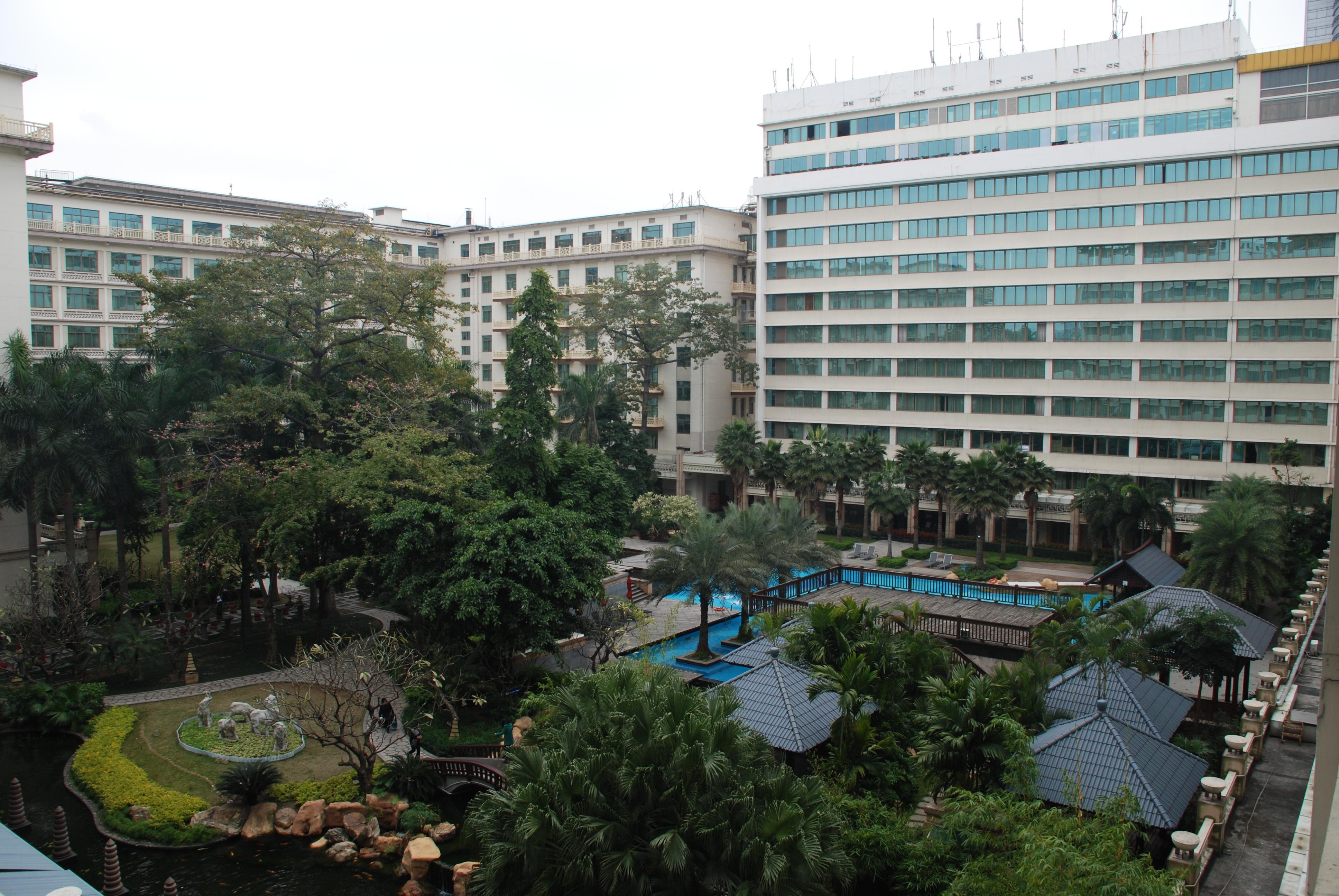 Hotel Dong Fang - Free Shuttle Bus To Fair Complex & Overseas Buyer Registration Services