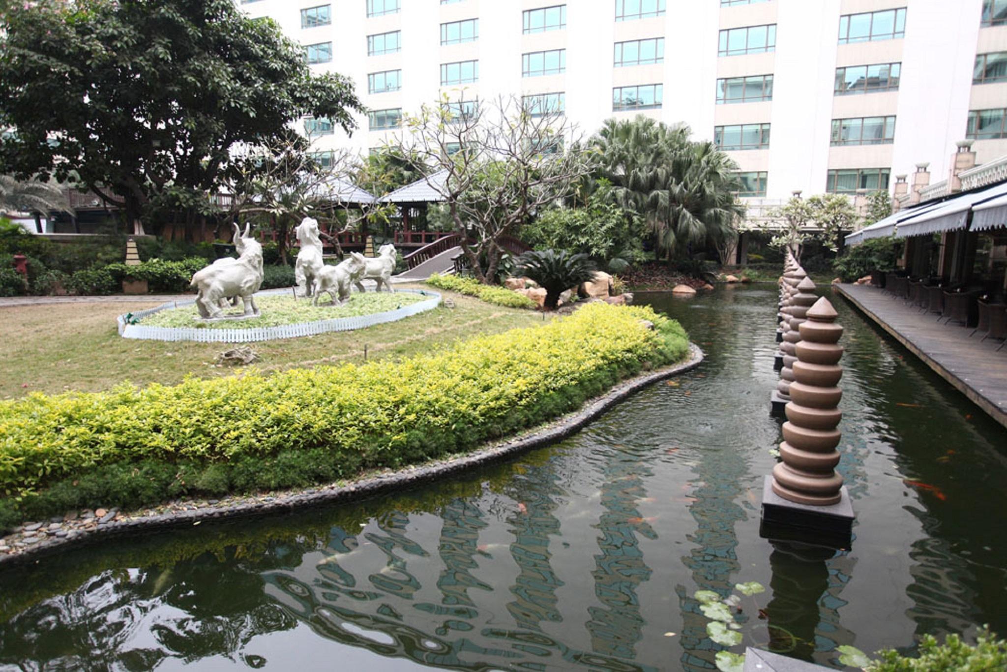 Dong Fang - Free Shuttle Bus To Fair Complex & Overseas Buyer Registration Services Hotel 5*