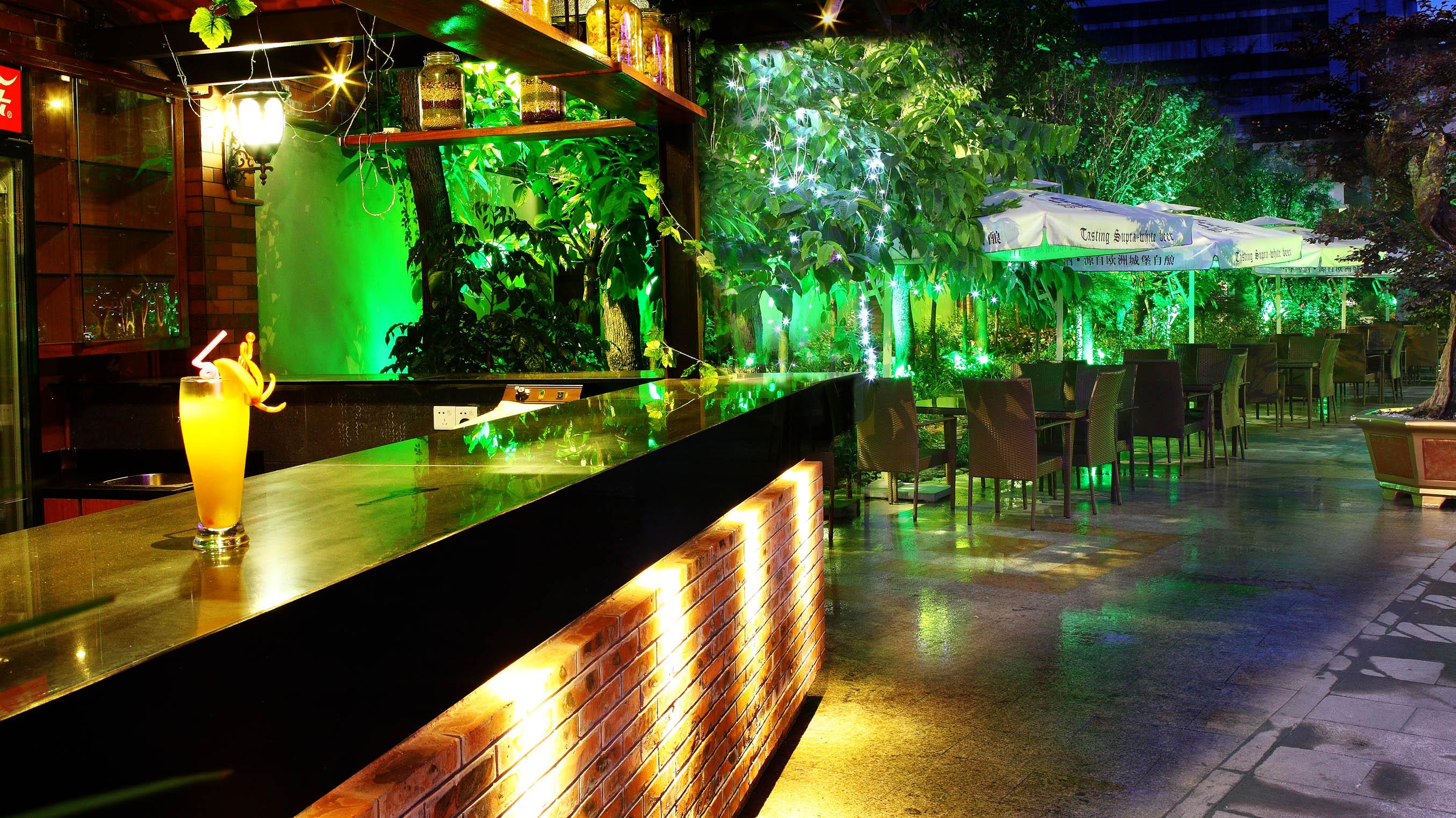Royal Garden 3*