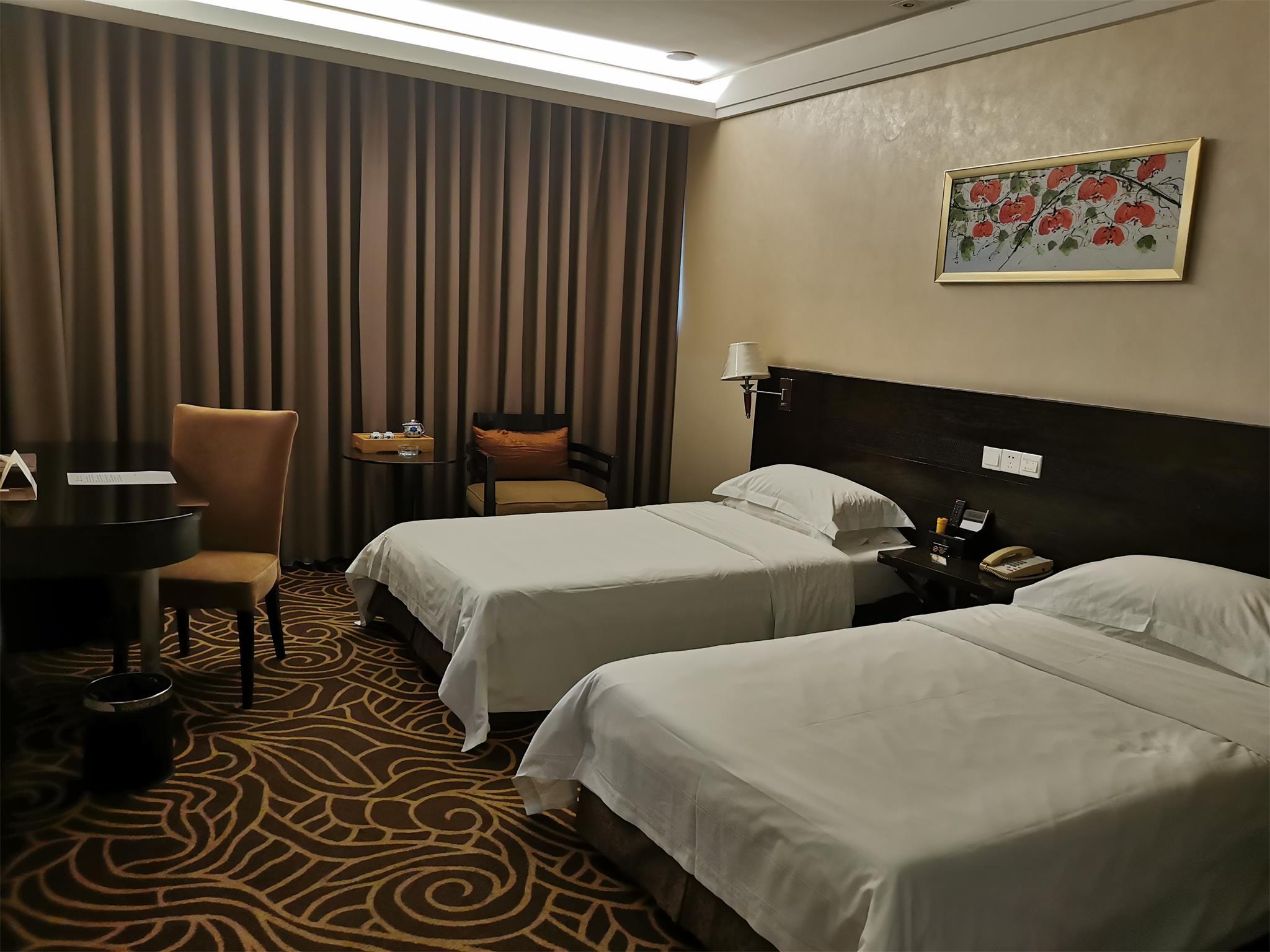 Hua Shi Hotel