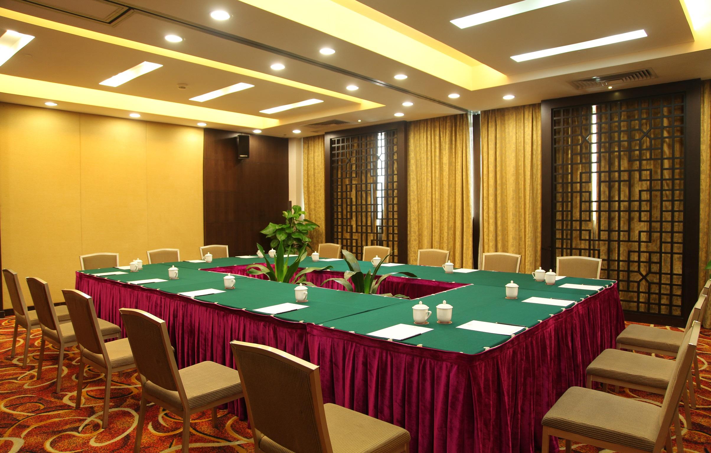 Hotel Landmark International