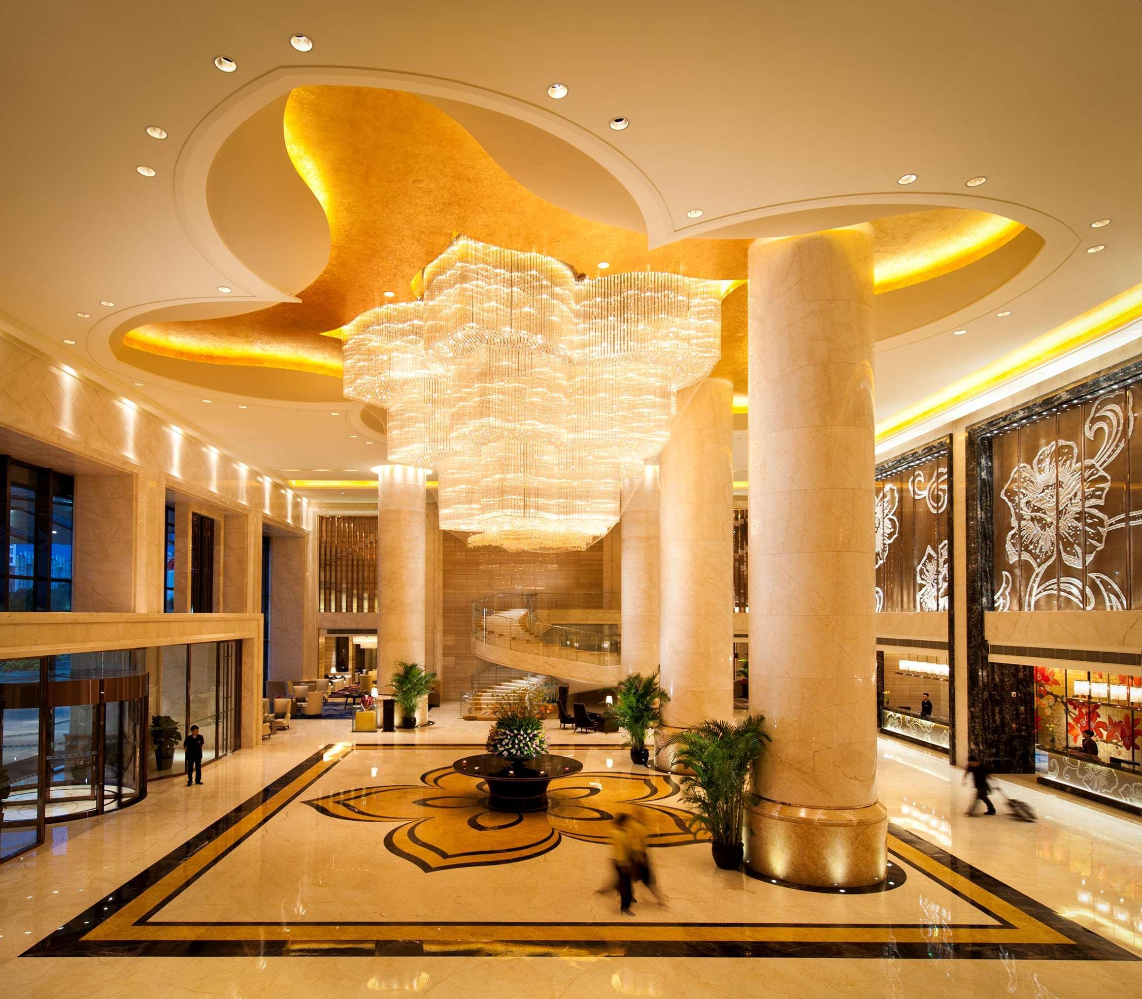 Hotel Hilton Baiyun - Free Shuttle For Fair Period, Close To Luhu Golf Club & Leather Market Guangzhou
