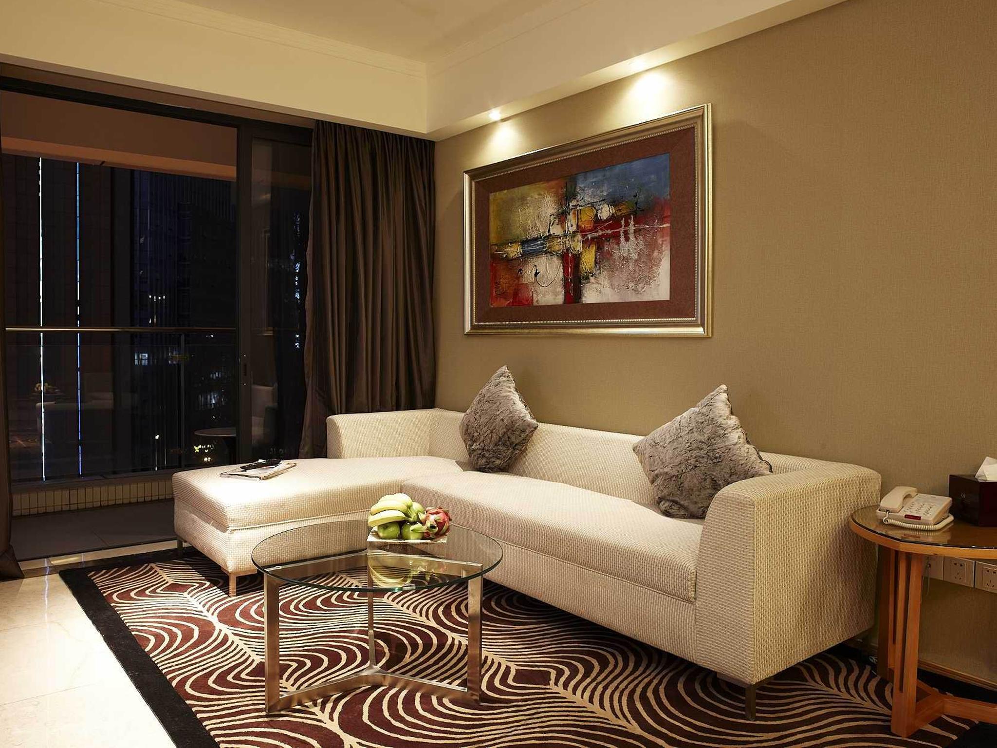 Dan Executive Zhujiang New Town-freeshuttle Bus To Cantonfair Duringcanton Fair Period Aparthotel