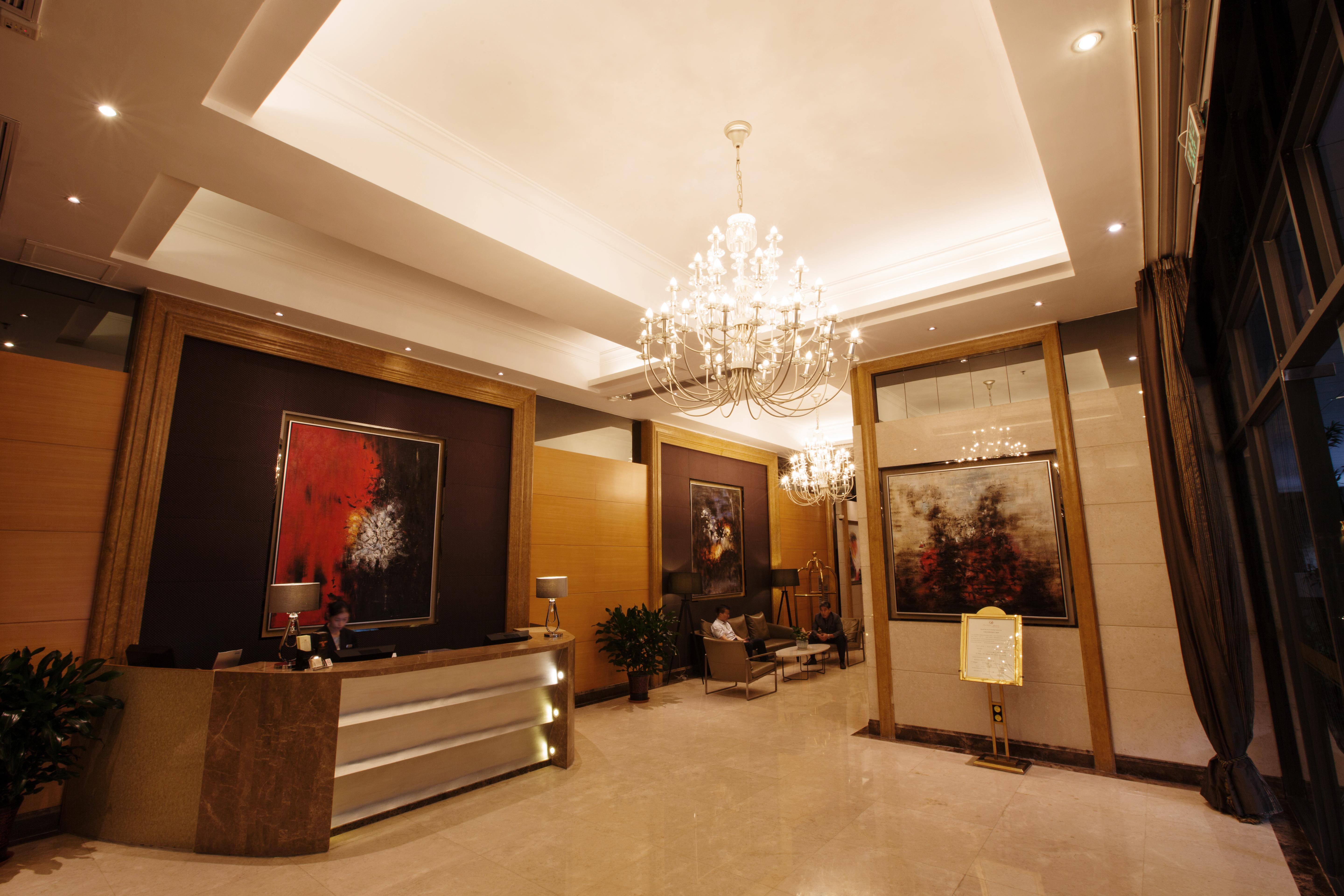 Dan Executive Zhujiang New Town-freeshuttle Bus To Cantonfair Duringcanton Fair Period Guangzhou