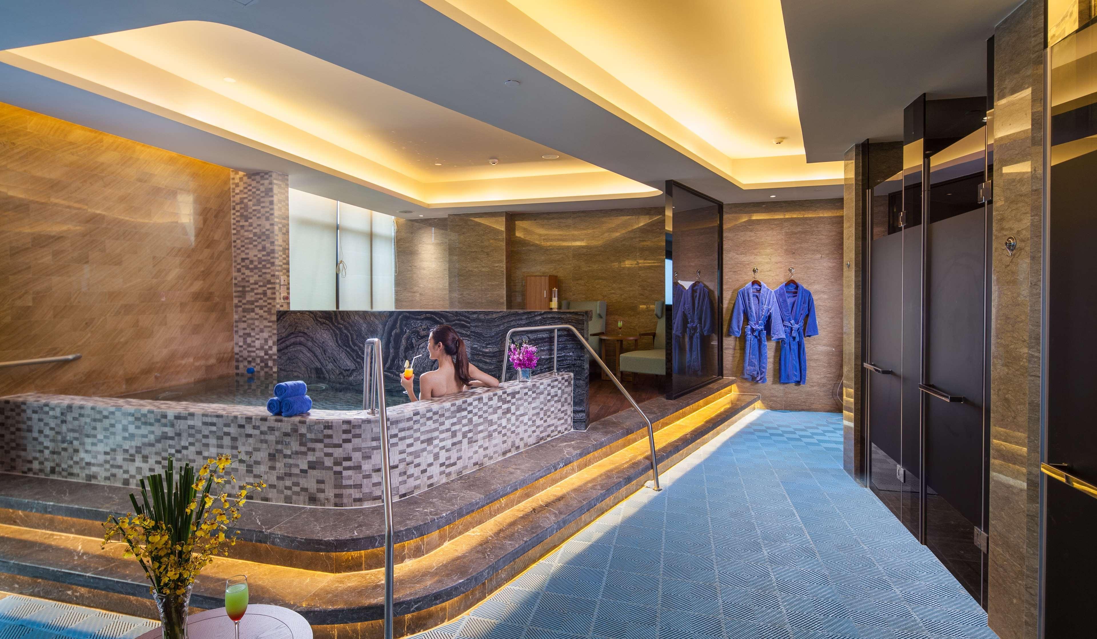 Hotel Doubletree By Hilton Science City-free Shuttle Bus Service During Fair Period Guangzhou