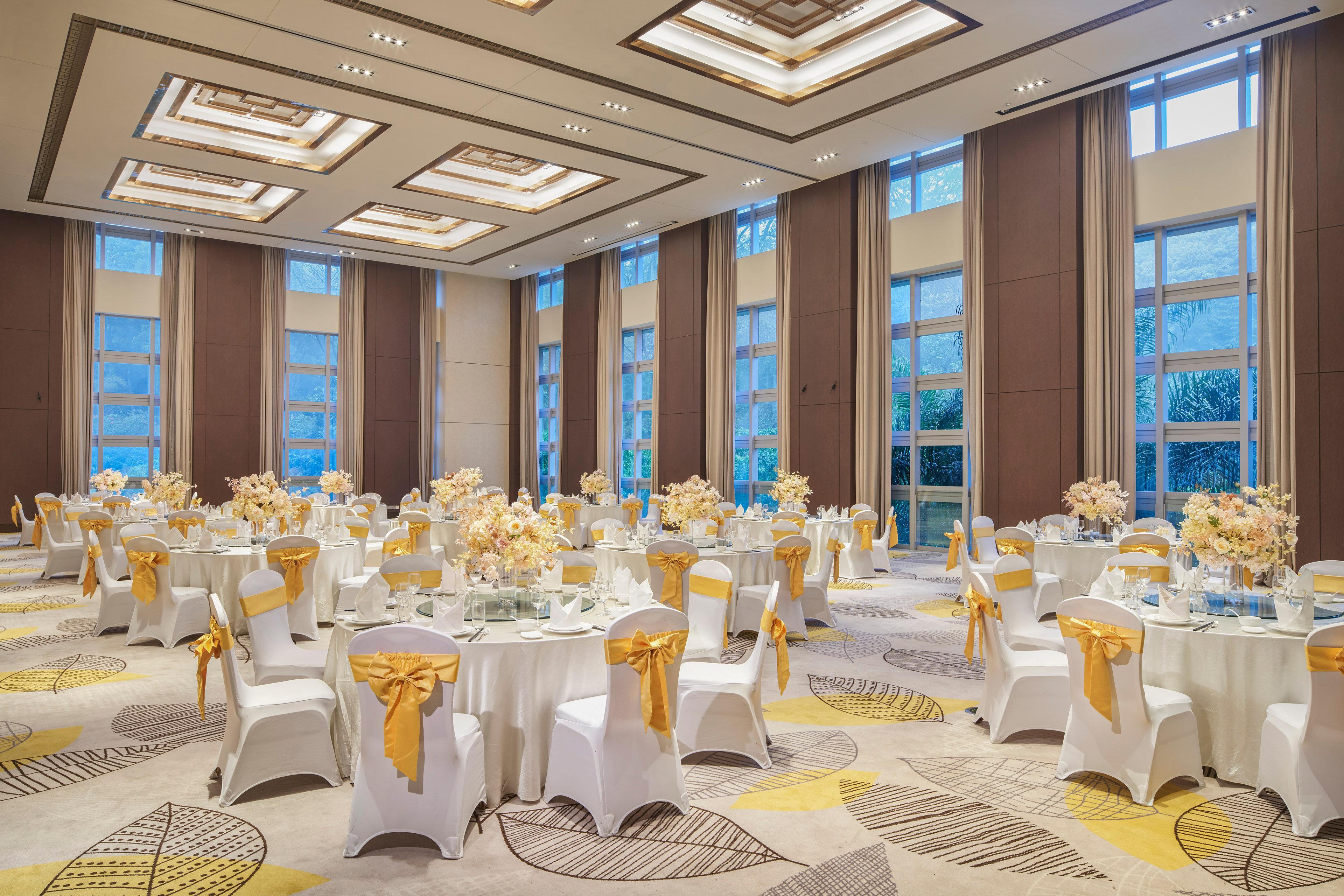 Hotel Junluxe Science City-free Shuttle Bus Service To Fair Guangzhou