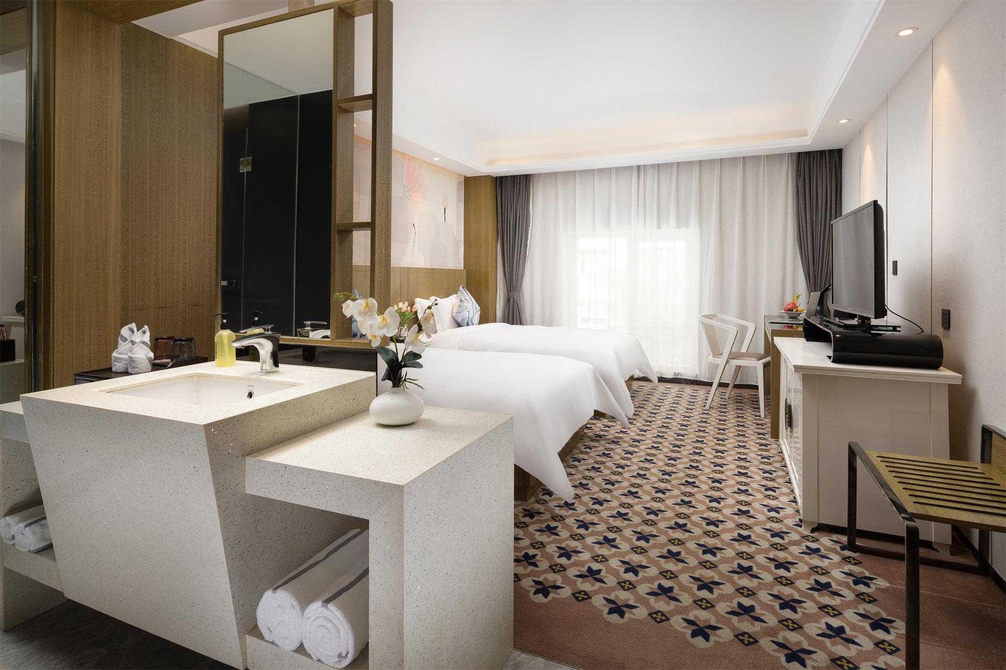 Hotel Paco Hotel Gangding Metro Guangzhou-Free Shuttle Bus Fir Canton Fair 4*